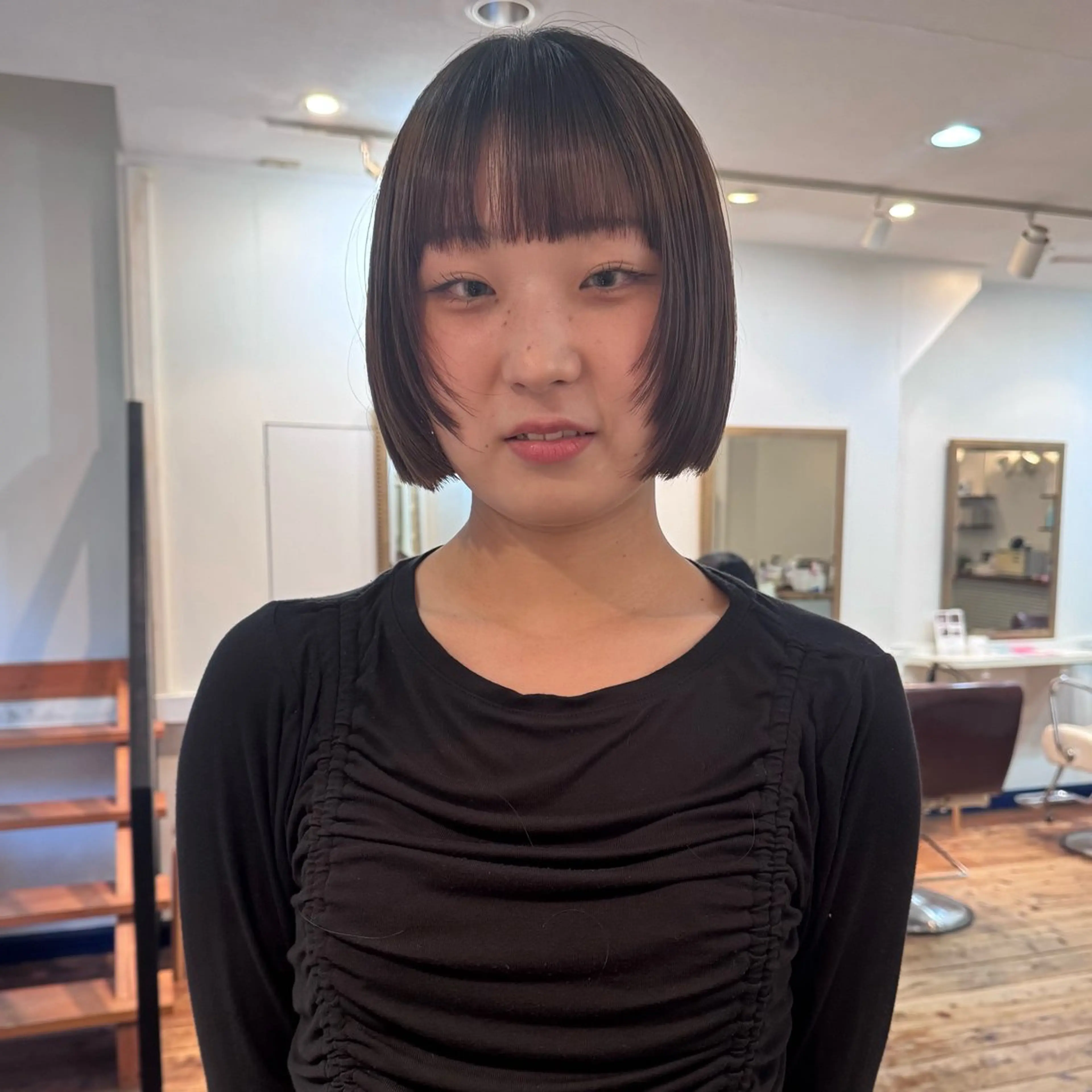 髪質改善ストレート+カット(炭酸ソーダスパ付き)の写真