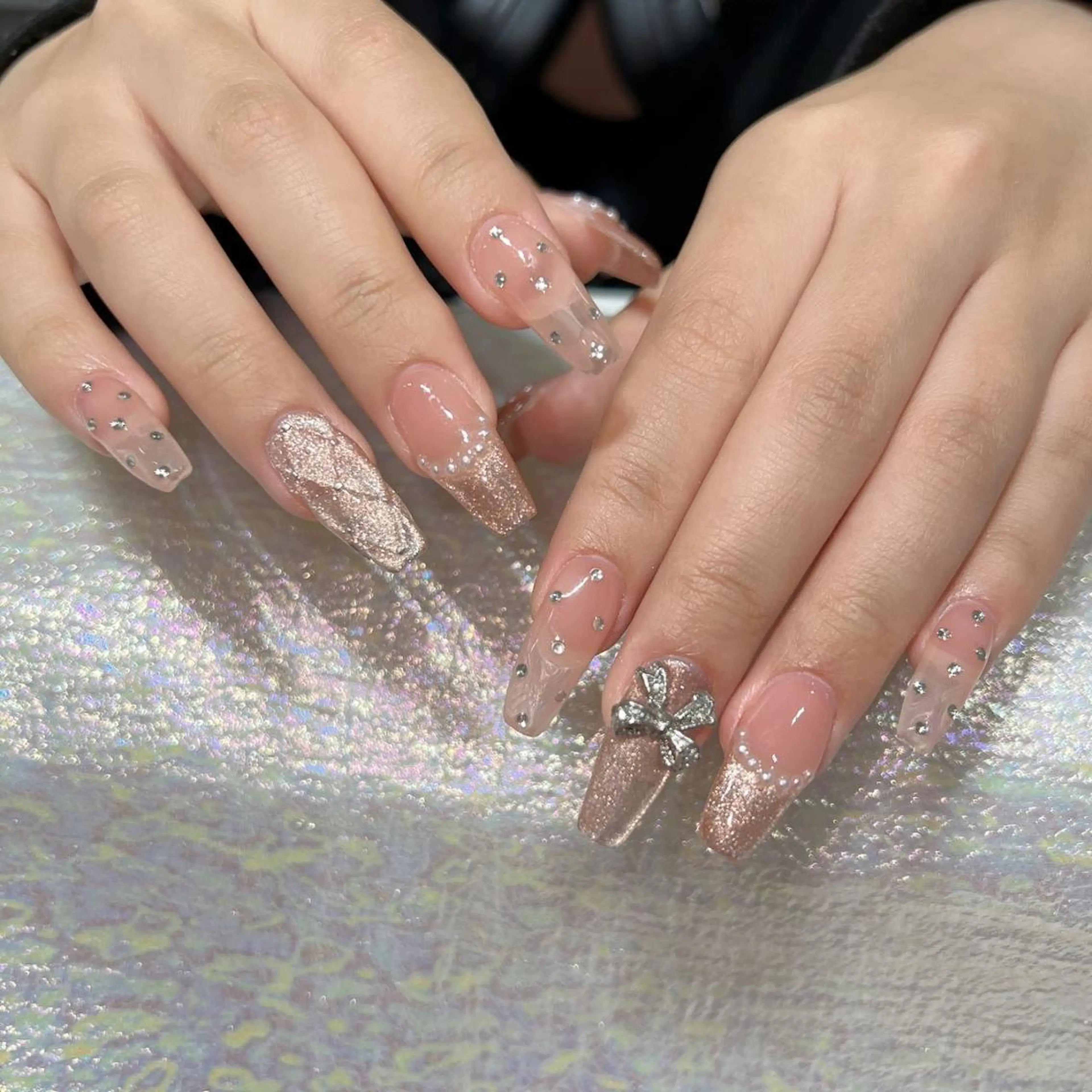 ネイル アートネイル 長さ出し ネイルチップ Queens momoのネイルデザイン