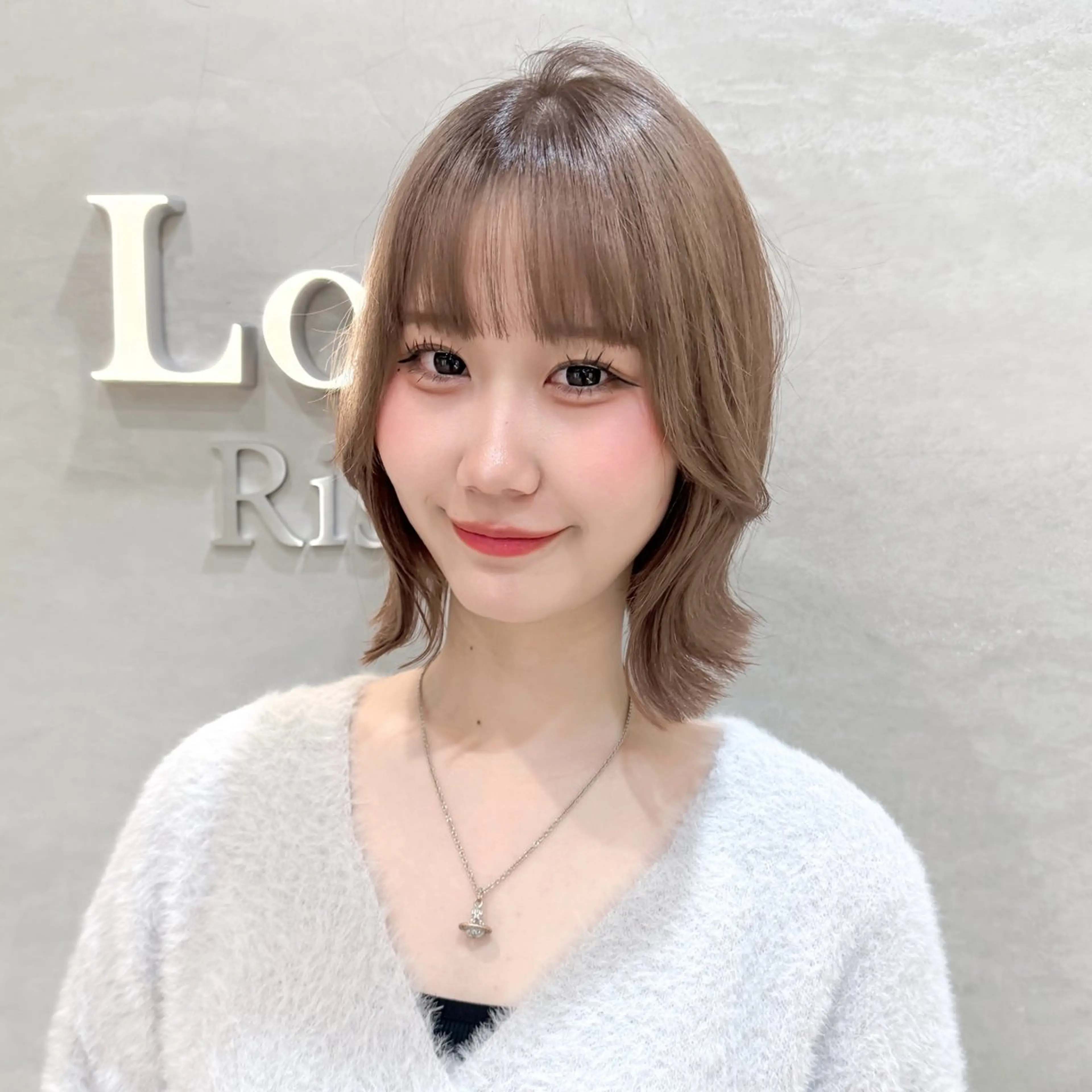 ミディアム カット ヘアカラー トリートメント レイヤー/ハッシュ/ ボブ/縮毛/内藤康太のヘアスタイル