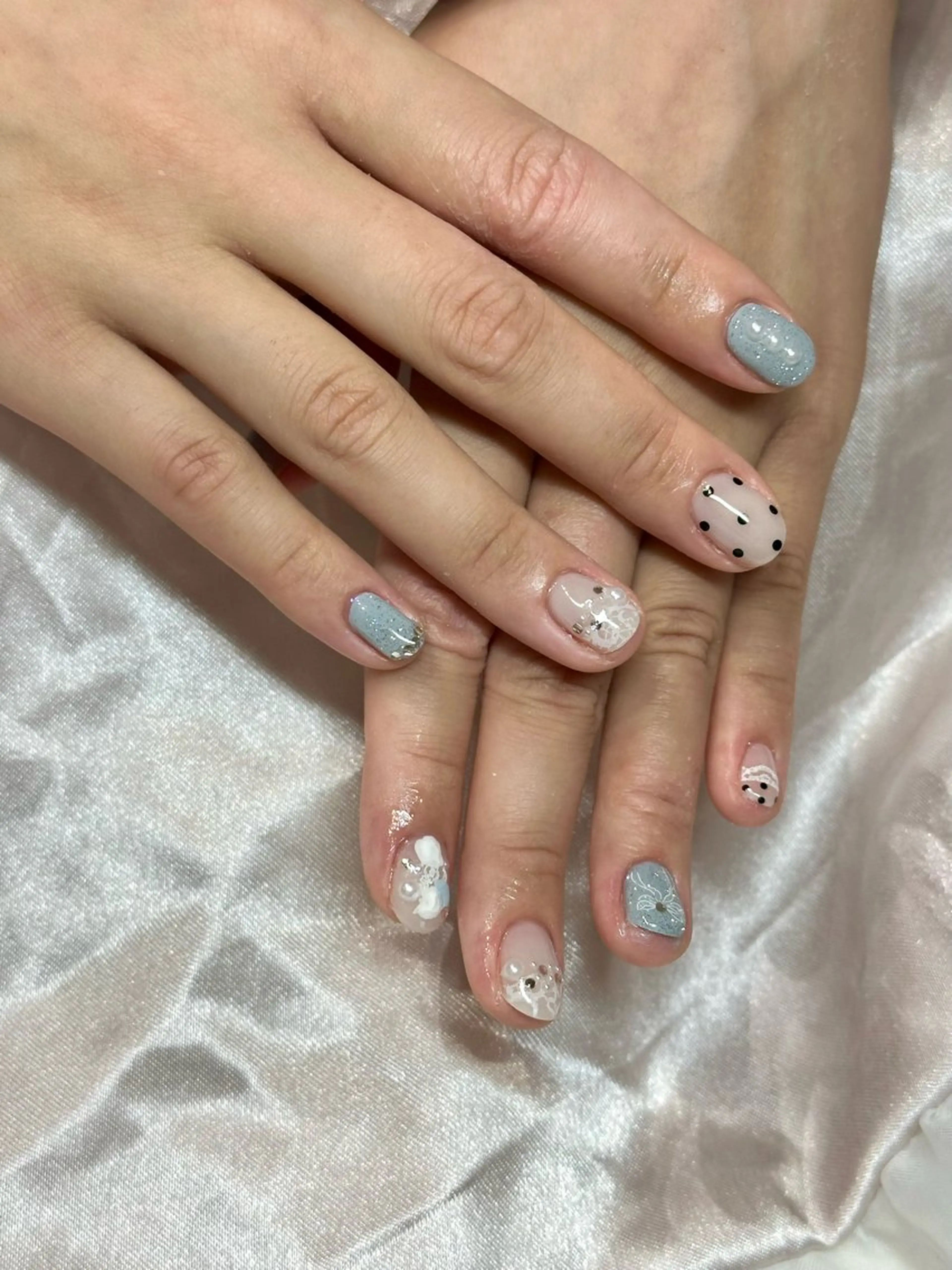 ネイル Roy 心斎橋店所属・Roy 心斎橋 IINUMAのネイルデザイン