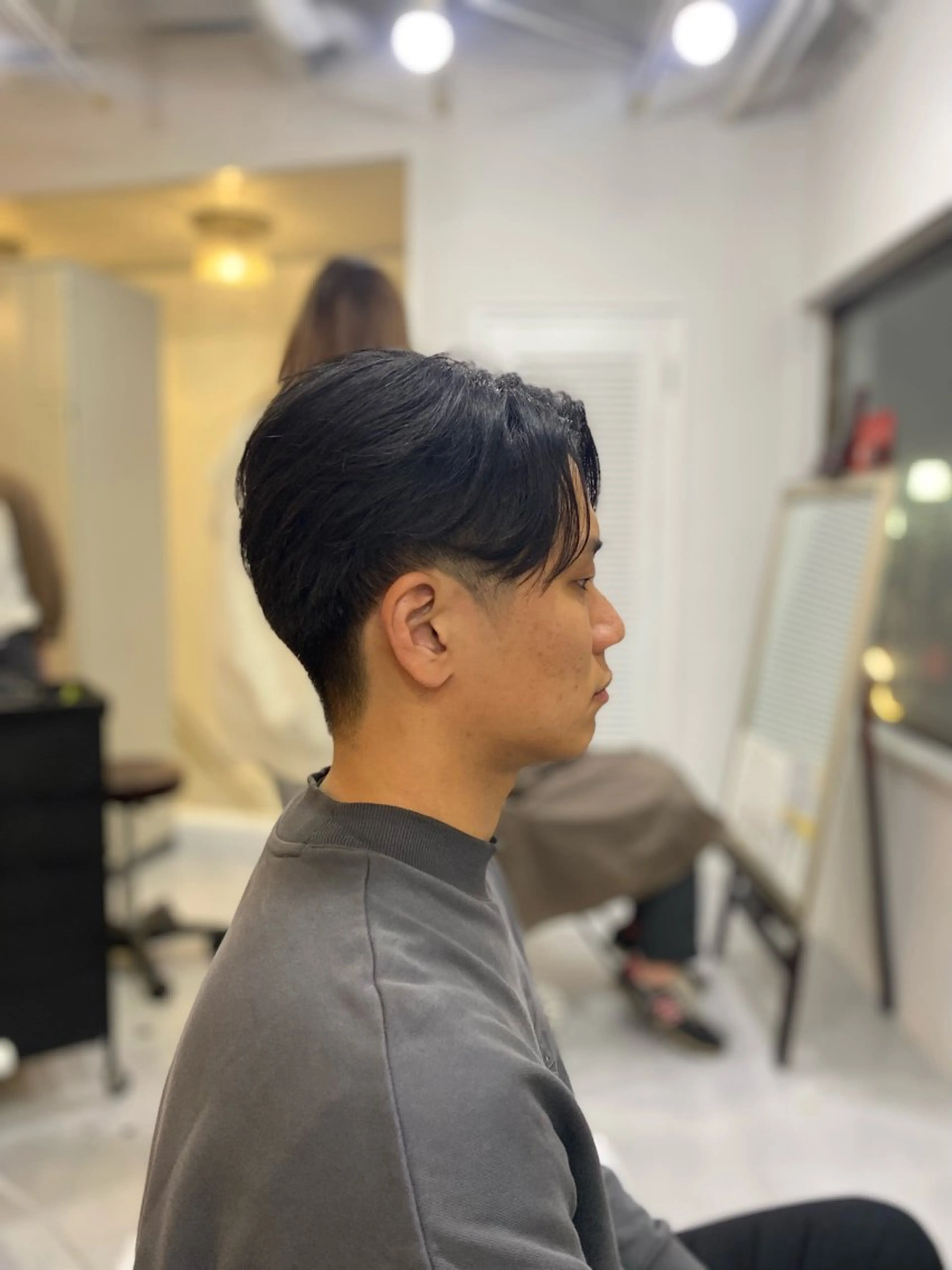 ショート 越坂部 桃子のヘアスタイル