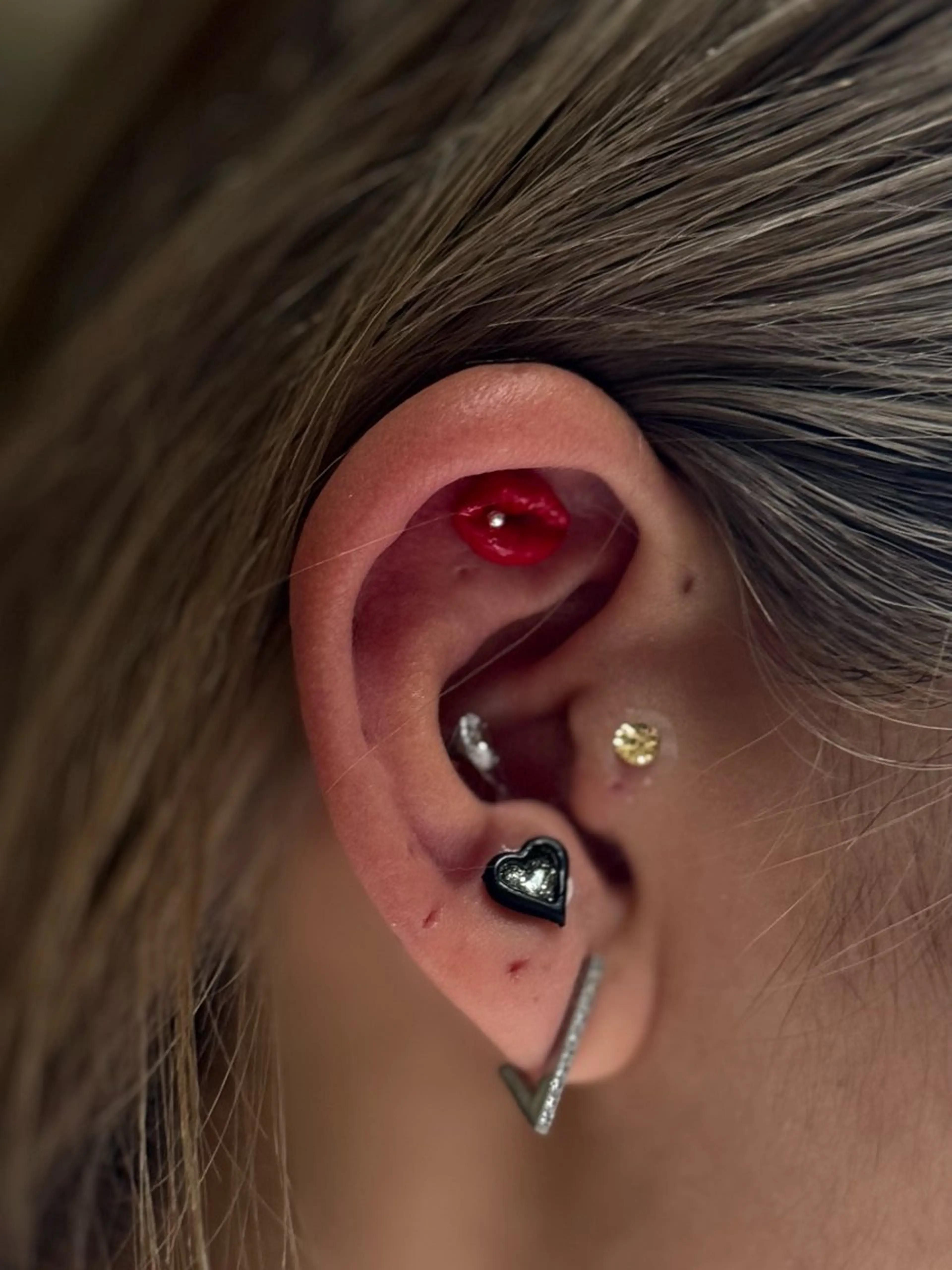 耳つぼジュエリー両耳8粒の写真