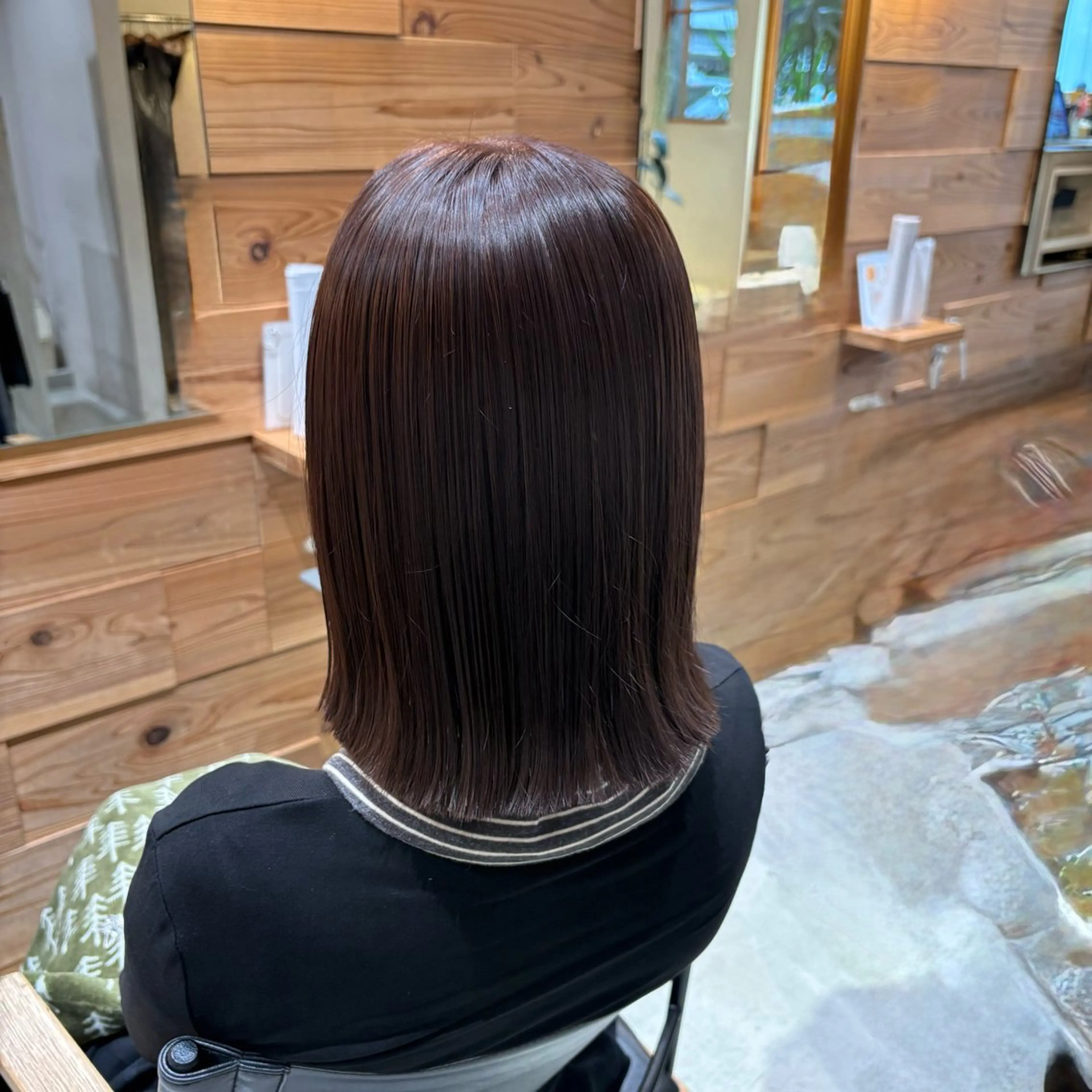 ミディアム カラー カット ヘアカラー トリートメント Riri/韓国風/顔 周り/レイヤーカットのヘアスタイル