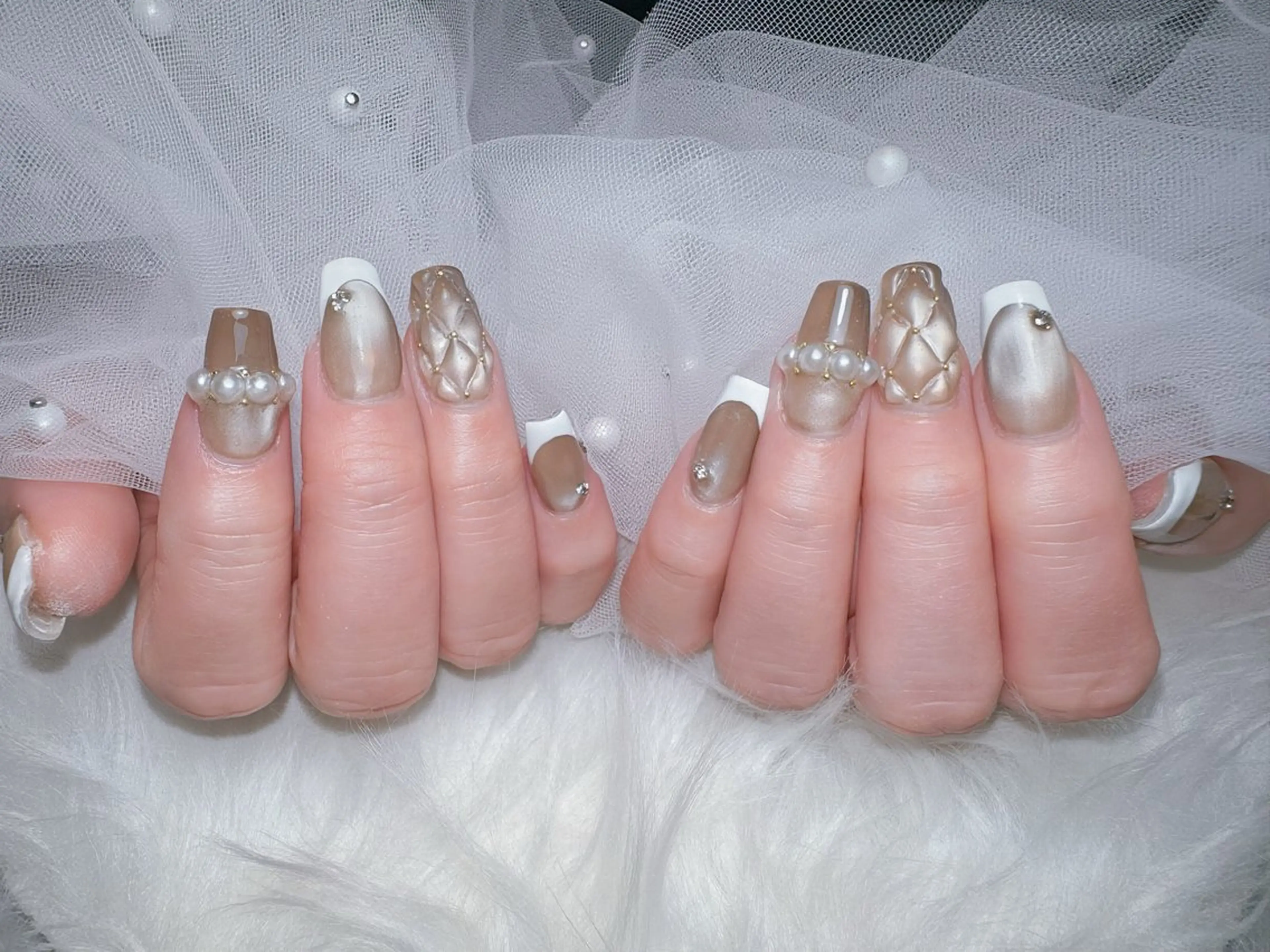 ネイル ブルー フレンチネイル 韓国ネイル マグネットネイル ワンホンネイル ハンドネイル K&R Nail所属・Nail Salon K&Rのネイルデザイン