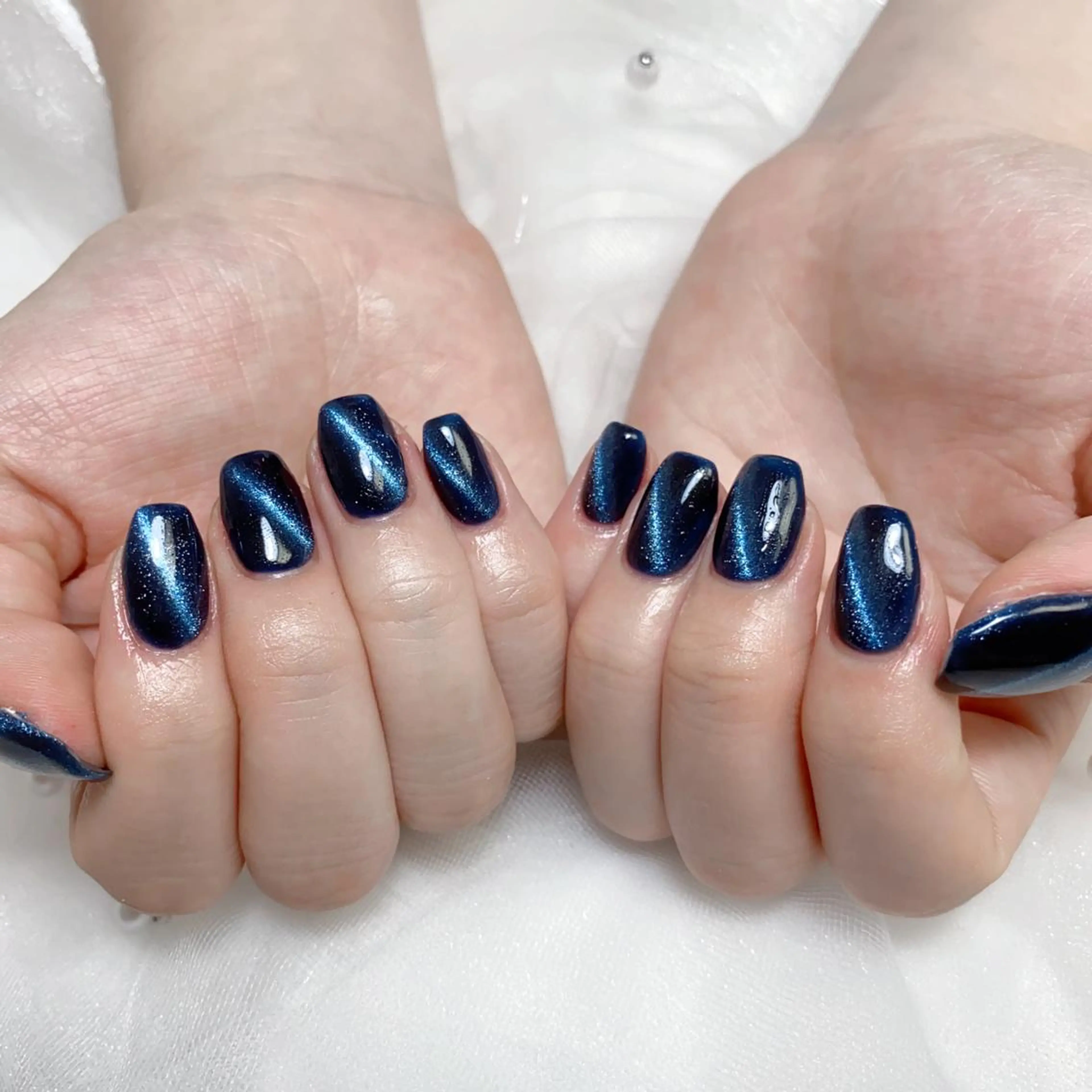 ネイル フレンチネイル マグネットネイル マグネットフレンチ ハンドネイル Nail salon 木にいるのネイルデザイン