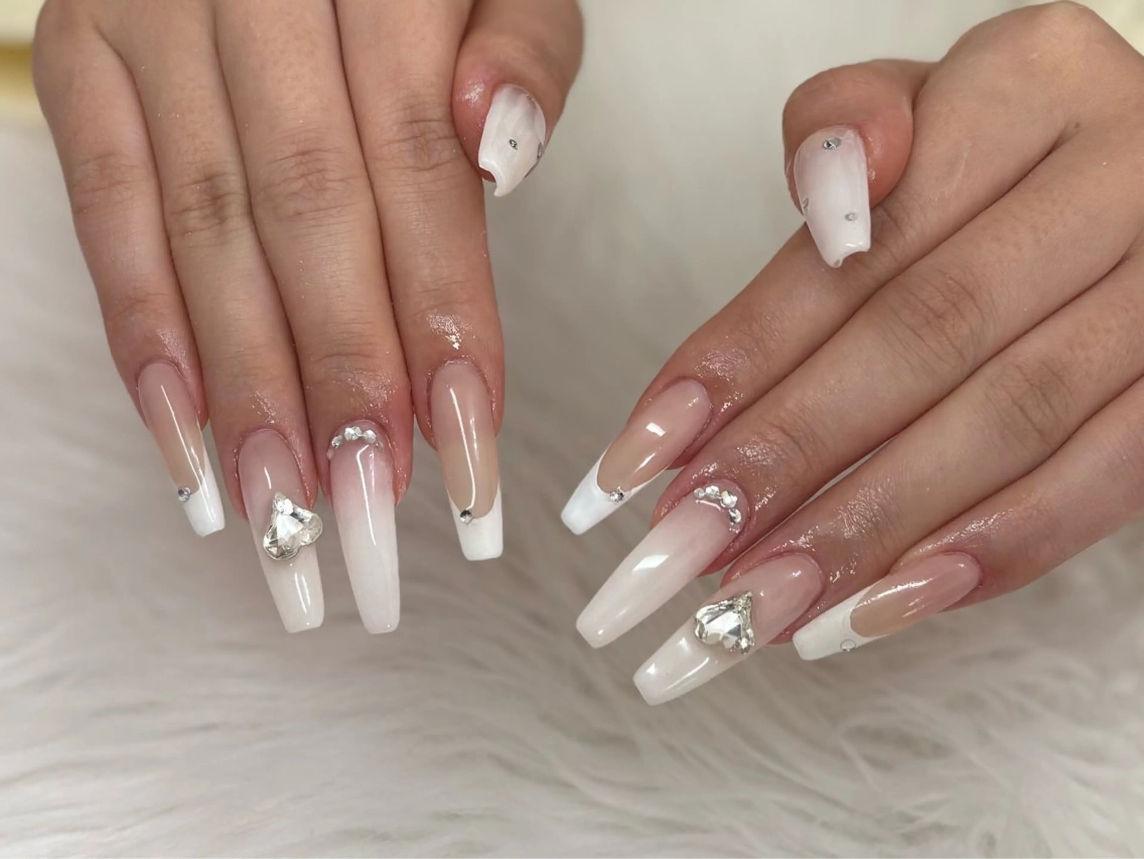 ネイル ハンドネイル ANELA ANNAのネイルデザイン