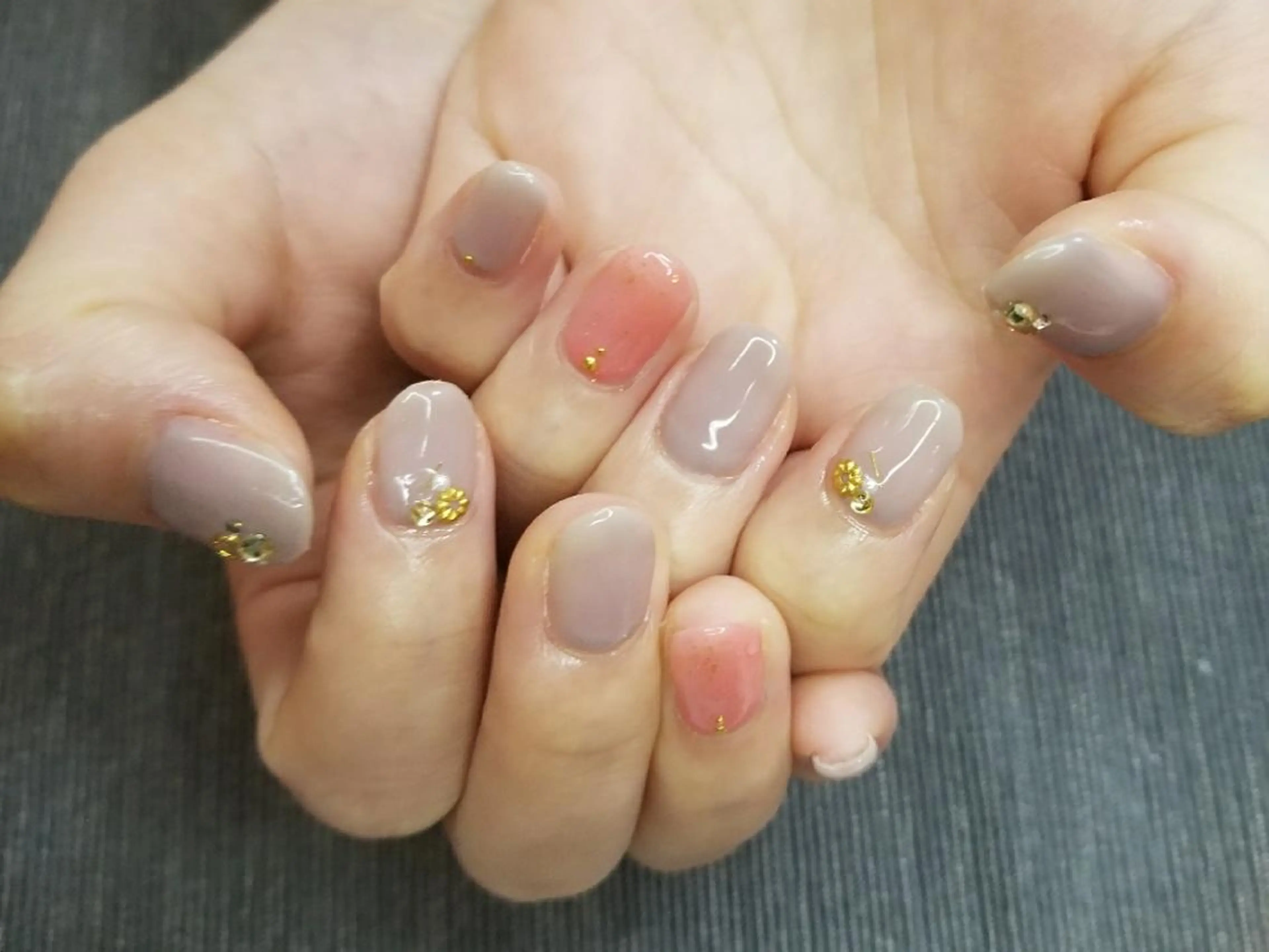 ネイル オフィスネイル milly nail （予約担当)のネイルデザイン