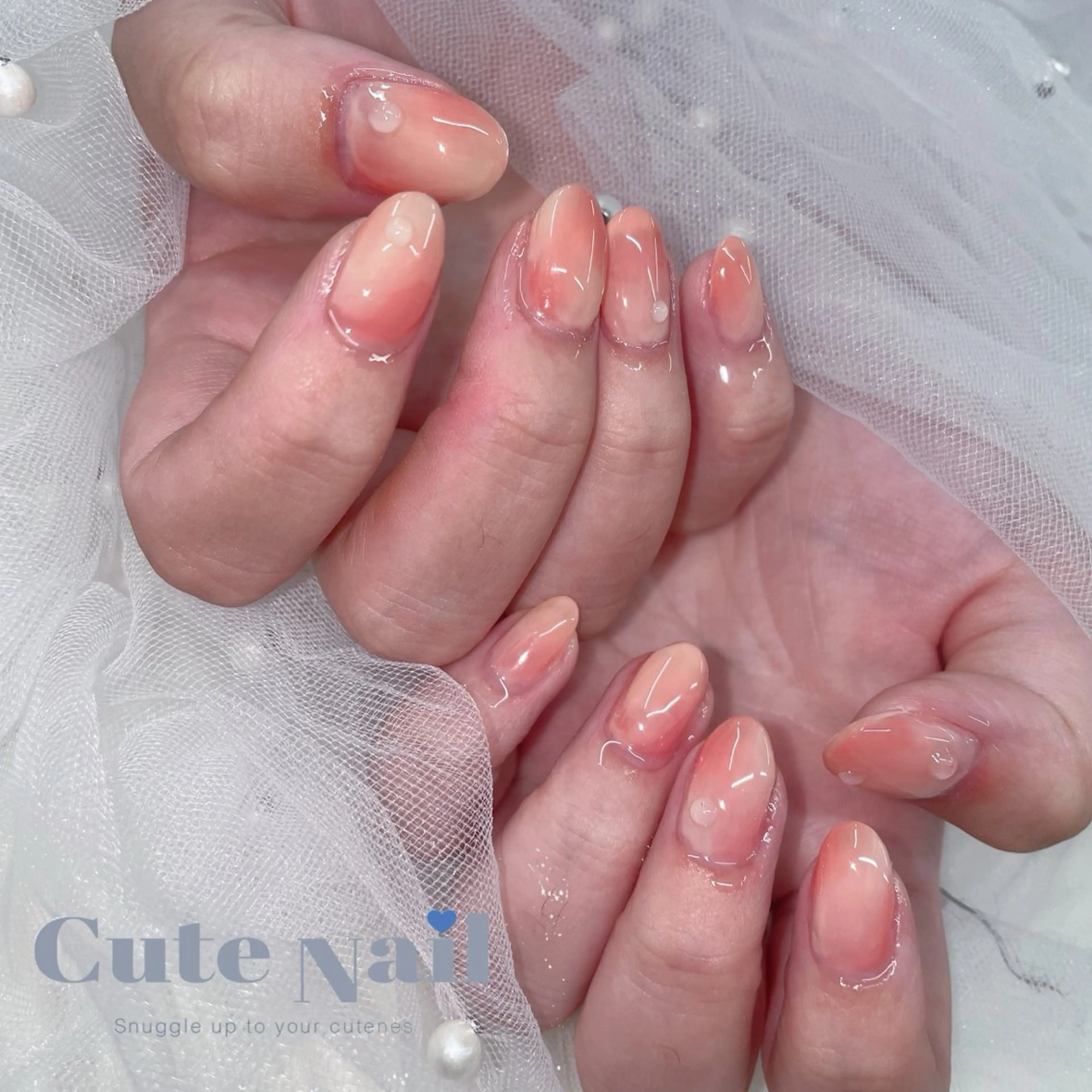 ネイル GO TODAY SHAiRE SALON原宿 Liber所属・️🫧もこ 艶感ネイル🫧のネイルデザイン