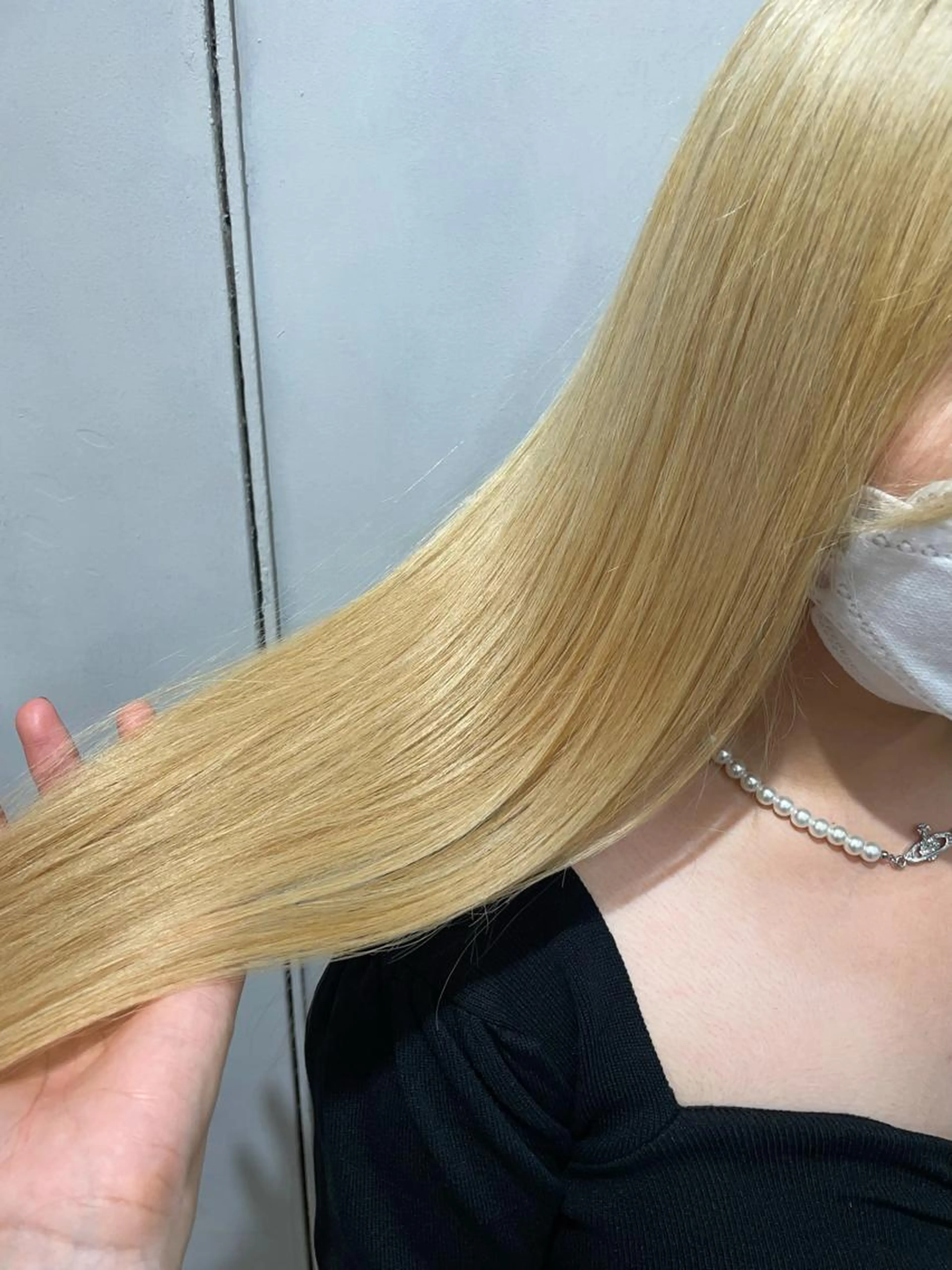 2回目以降カット無しの方🙋‍♂️ケアブリーチ（ハイブリーチ込み）＋カラー＋トリートメント　ホワイトカラー/ダブルカラーの写真