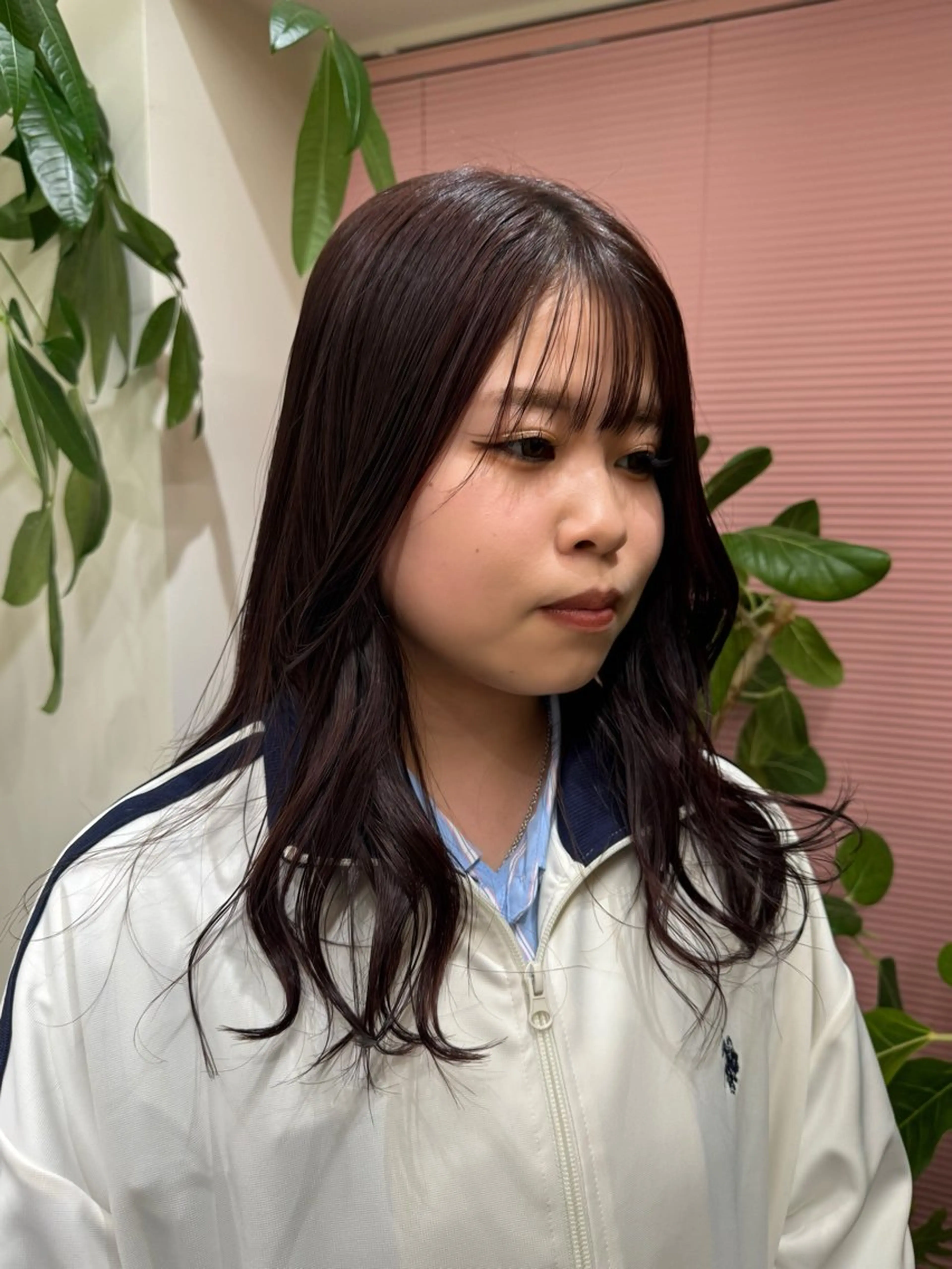 ロング カラー ゆ う あのヘアスタイル