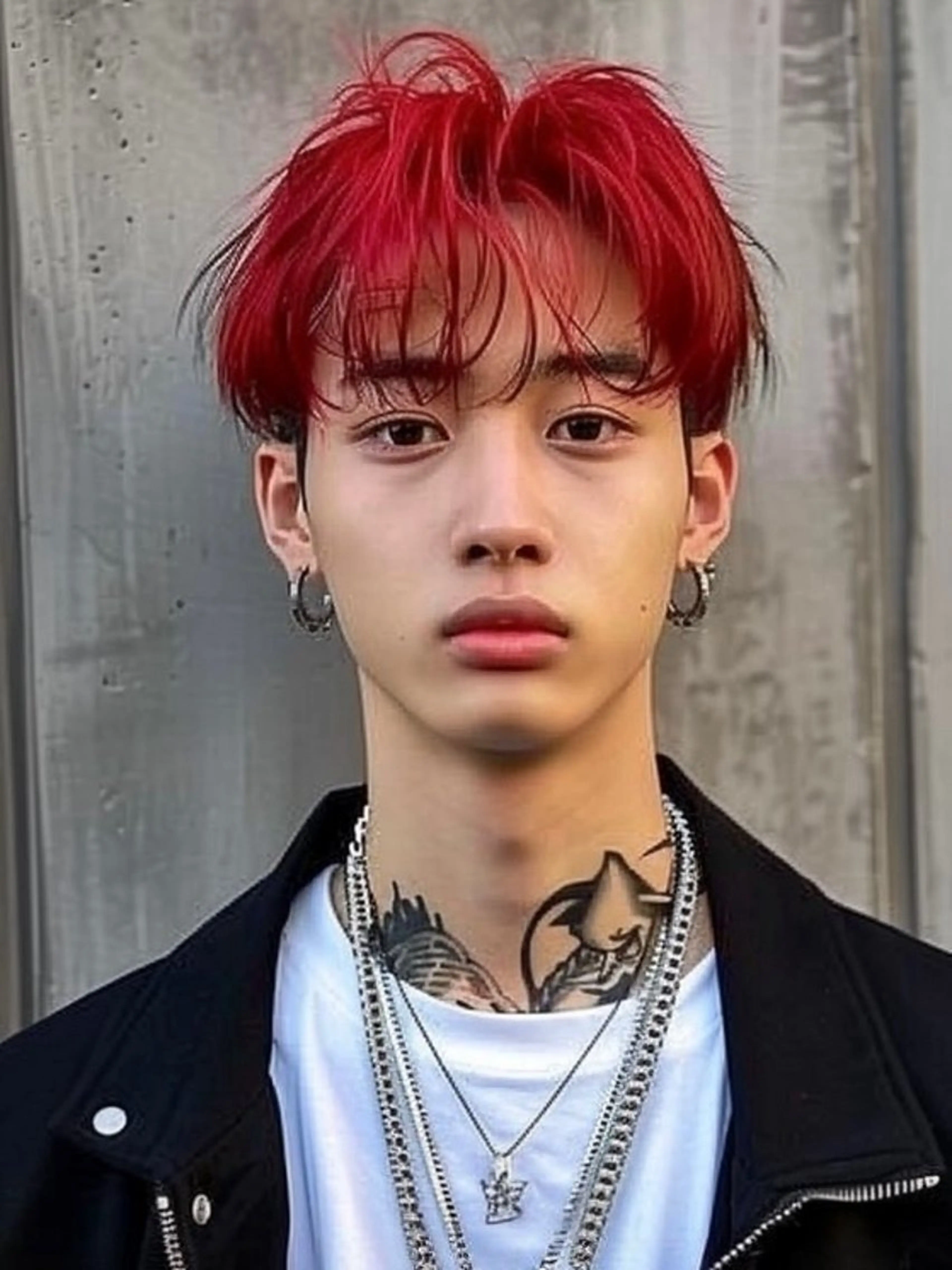 ミディアム カラー メンズ キッズ カット ヘアカラー パーマ ヘアセット メンズハイトーン メンズバレイヤージュのヘアスタイル