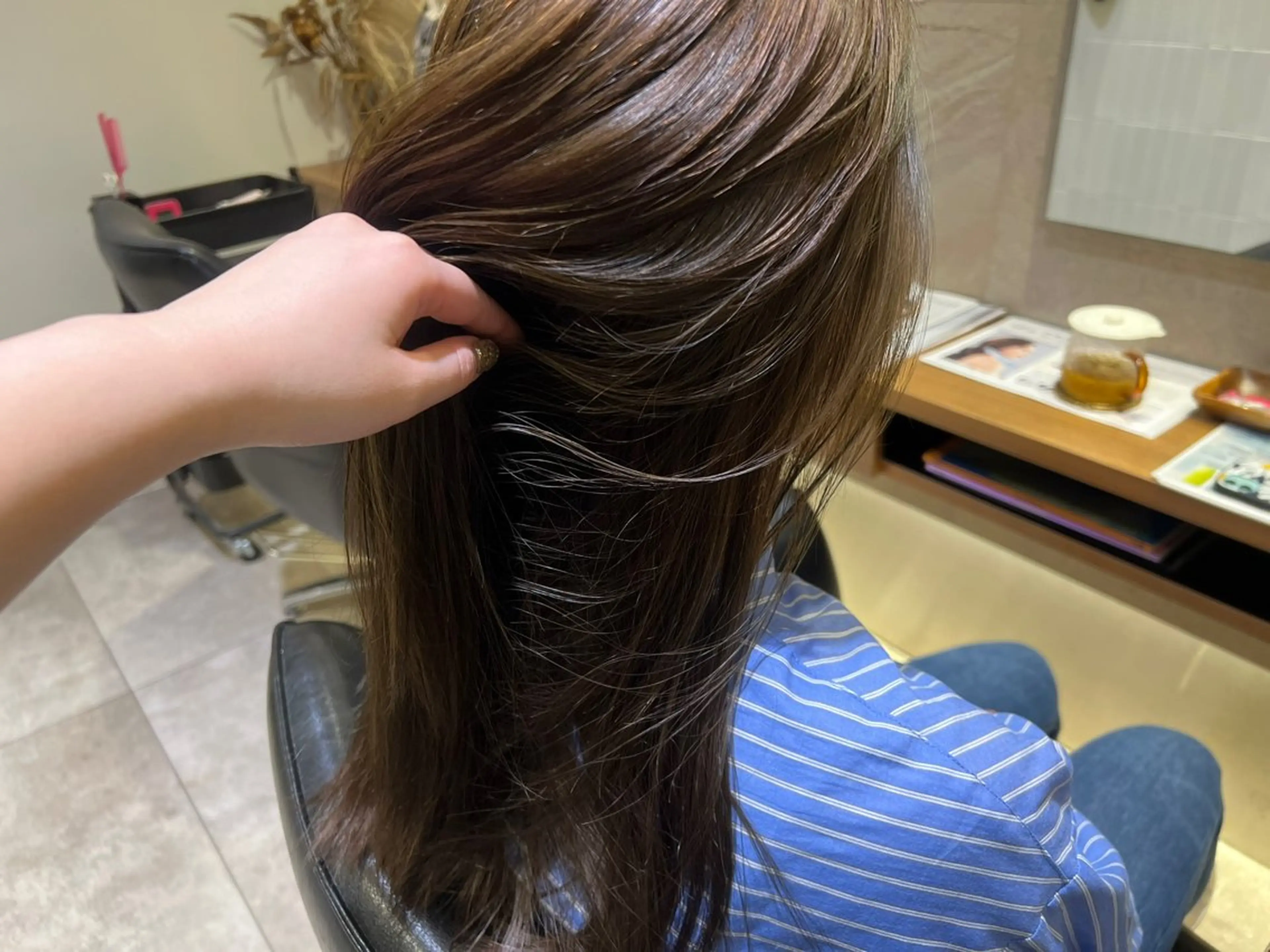 セミロング カット ヘアカラー トリートメント 🫧韓国ヘア 透明感 カラー🫧福田 楓のヘアスタイル