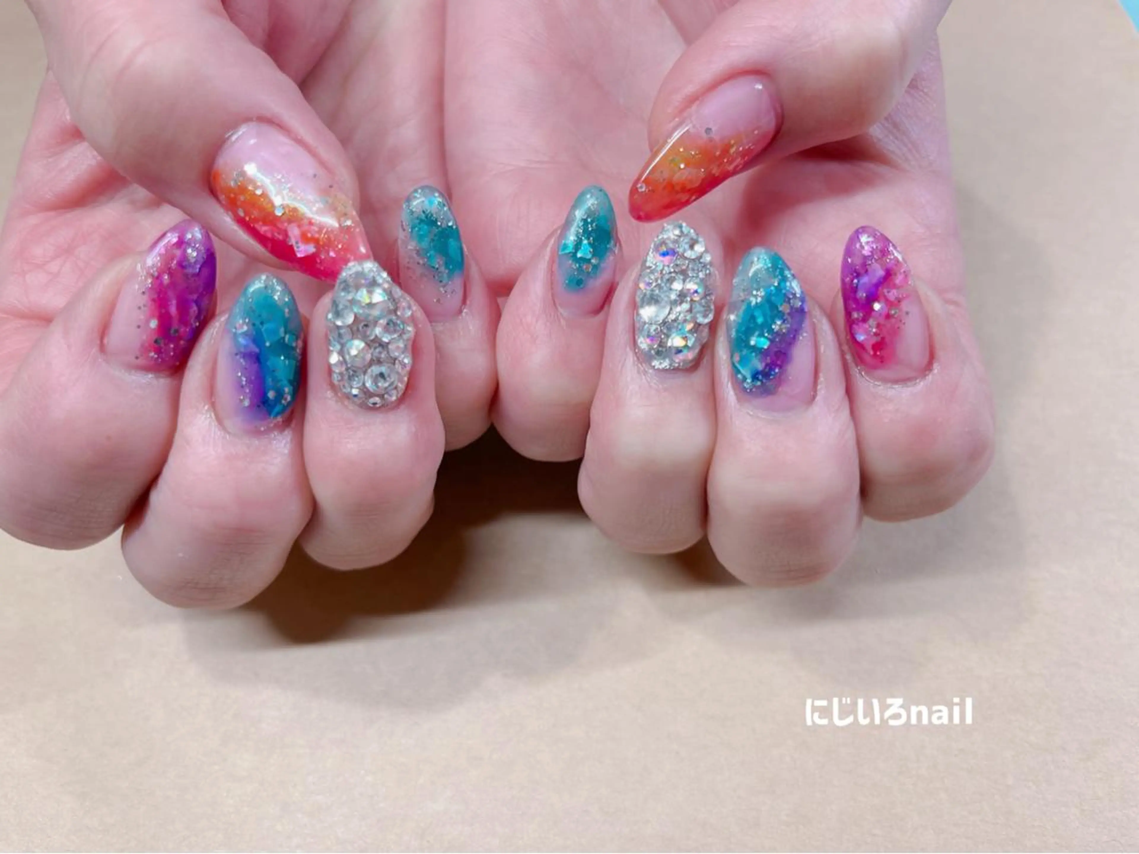 ネイル にじいろ nailのネイルデザイン