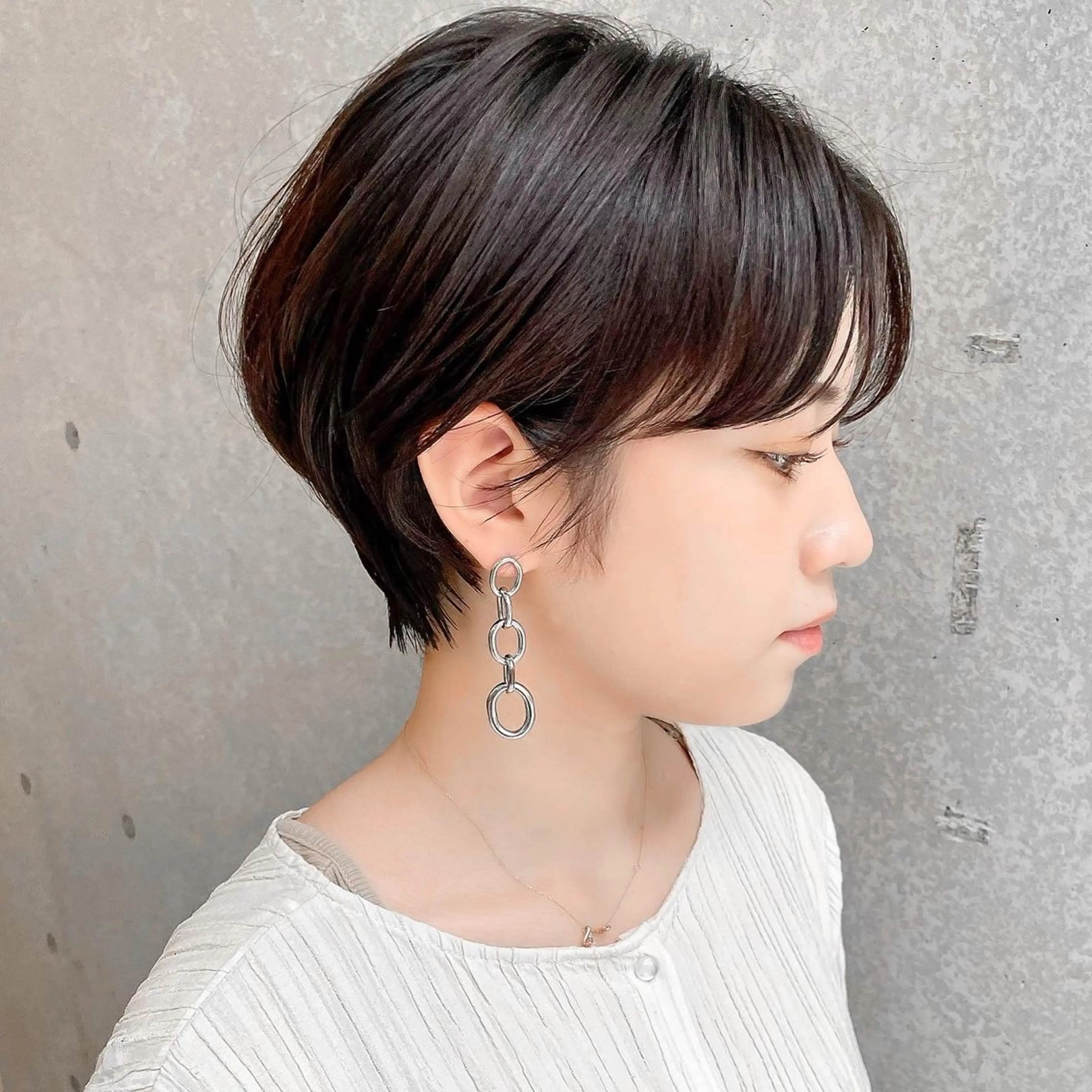 ショート レイヤー/韓国/ 顔周り/しんやのヘアスタイル