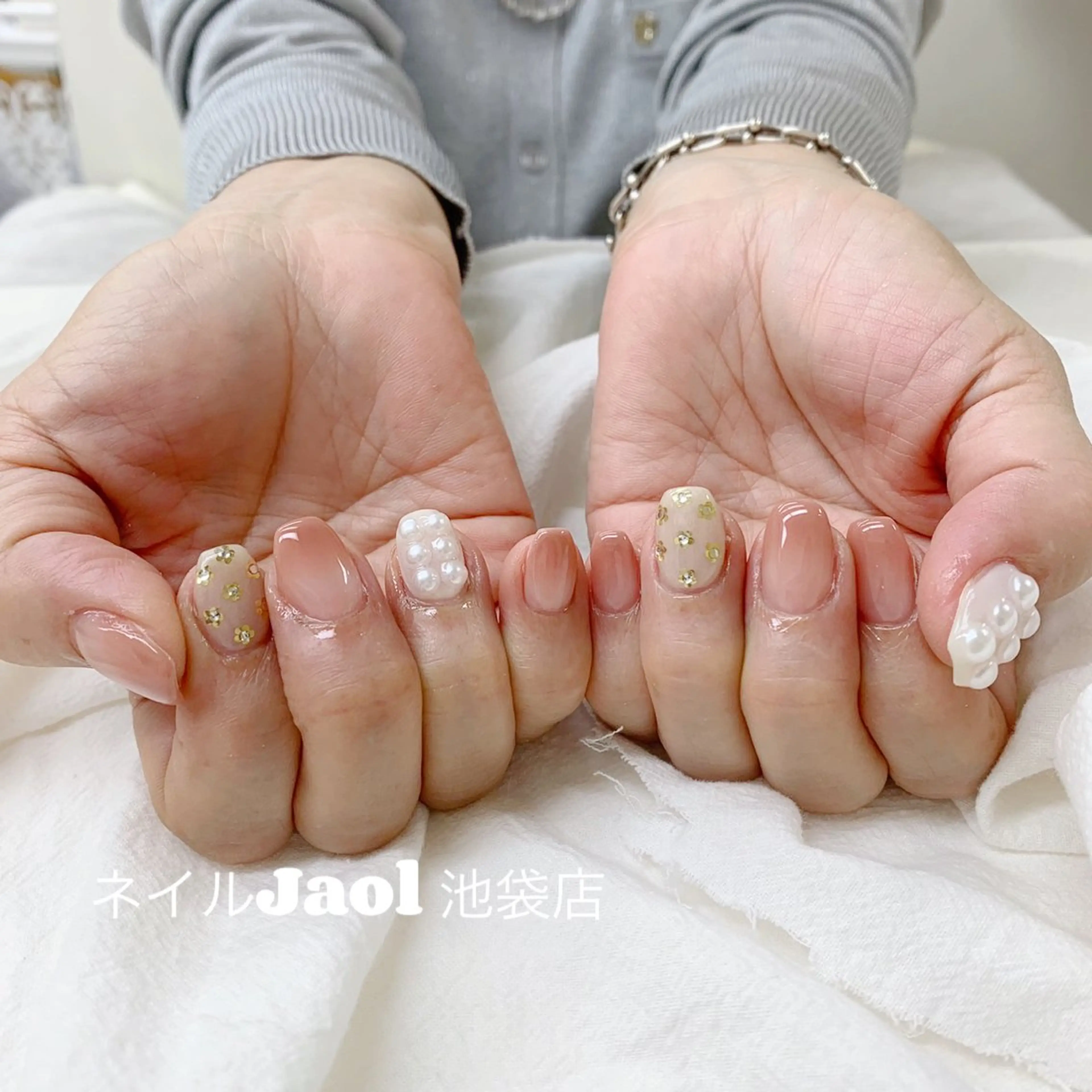 ミディアム 韓国風ヘア nail jaol池袋店所属・ネイルJaol 池袋のネイルデザイン