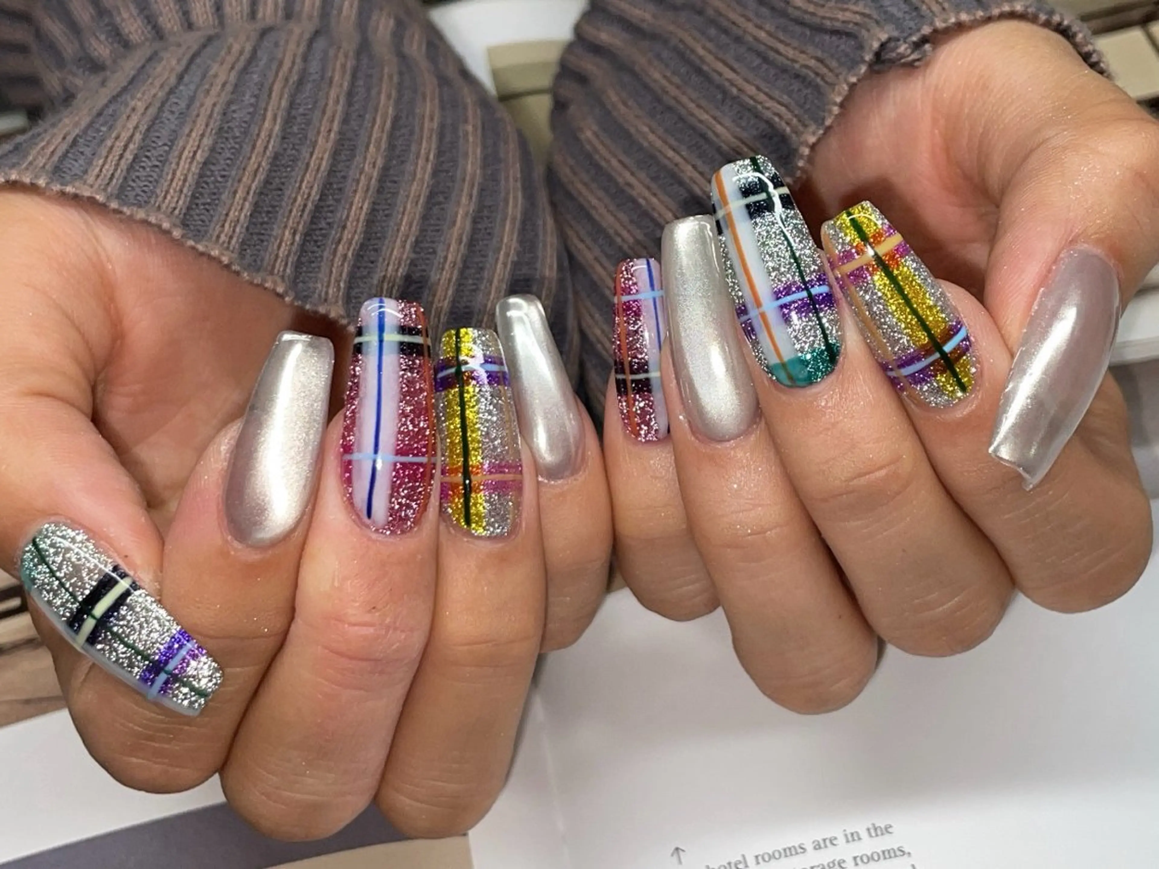 ロング écrin所属・kouno megumiのネイルデザイン