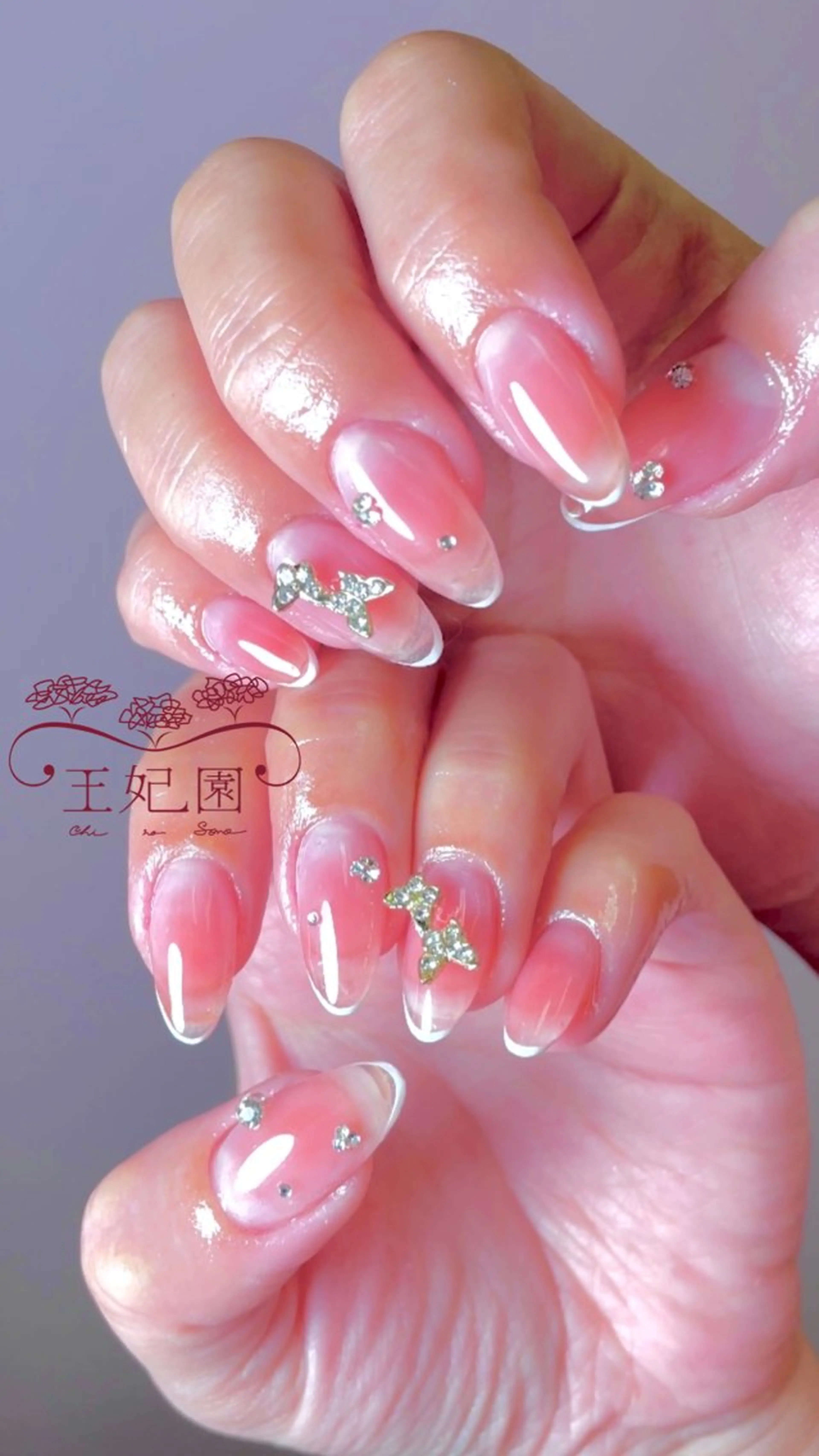 ネイル チークネイル クリアネイル フレンチネイル ワンホンネイル 冬ネイル nail salon王妃の園所属・王妃の園 ohinosonoのネイルデザイン