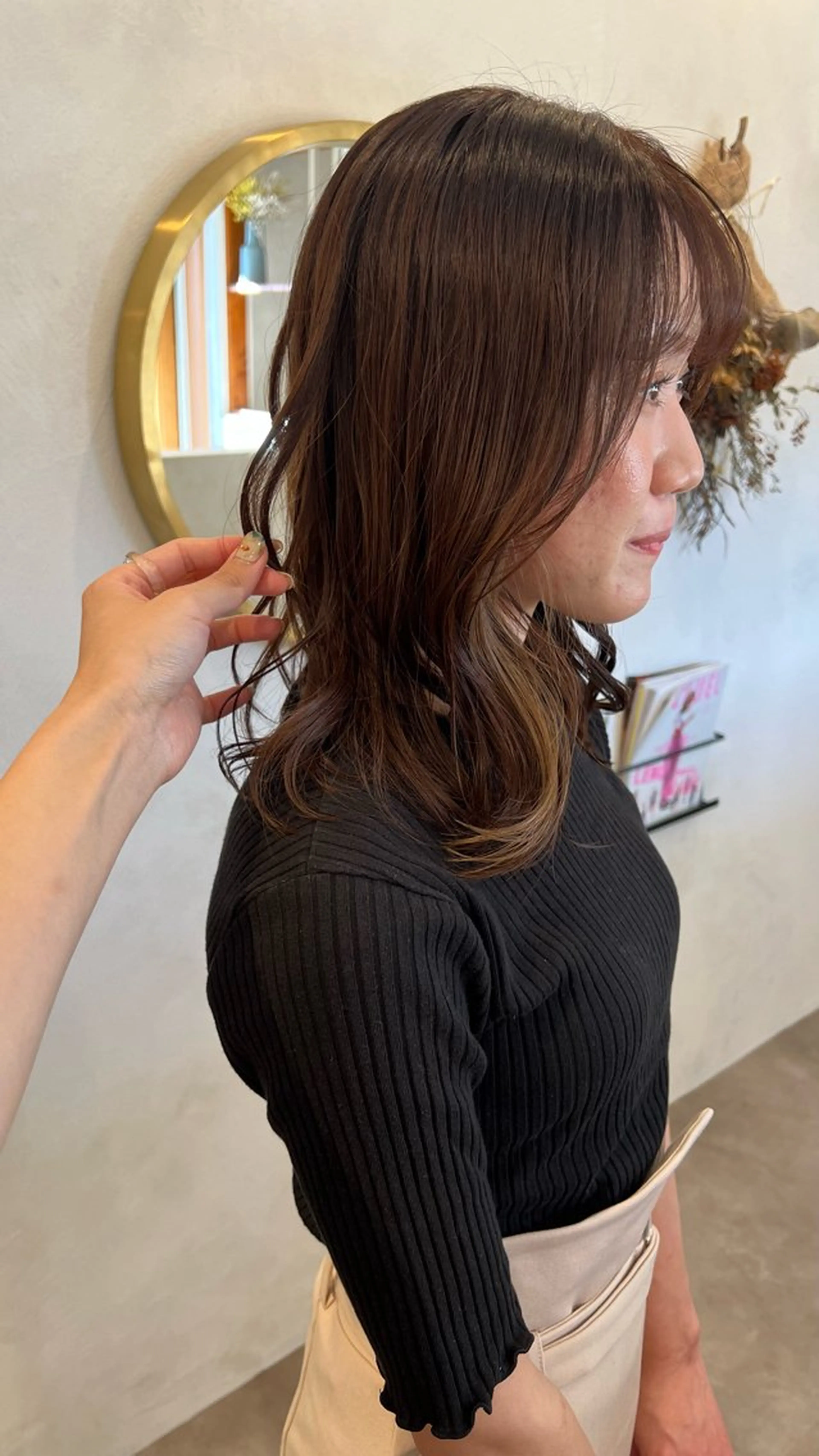 ミディアム カラー TERMINAL bern所属・縮毛矯正/髪質改善 riwaのヘアスタイル