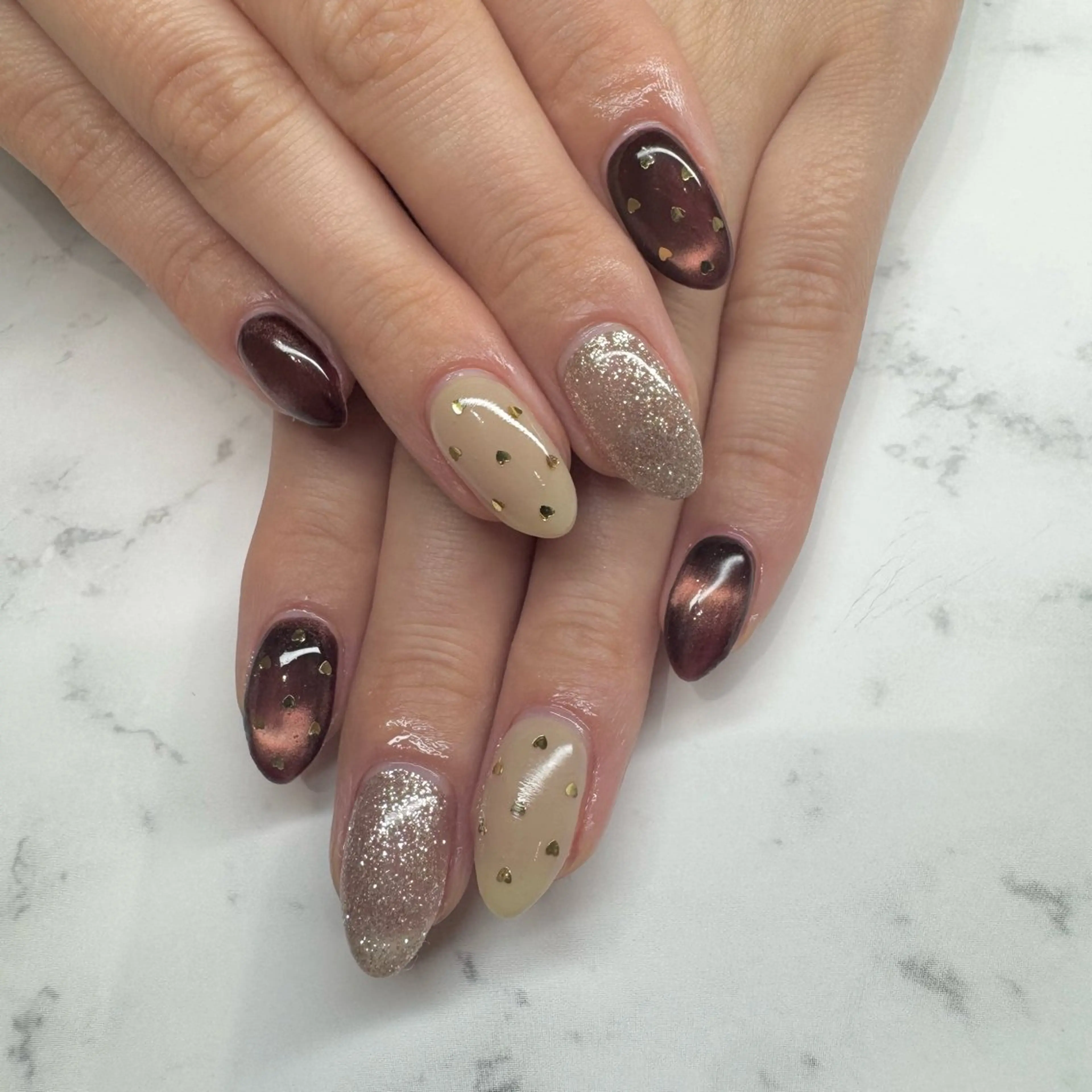 ネイル ハンドネイル HARELU北名古屋店所属・ネイリスト Mahoのネイルデザイン