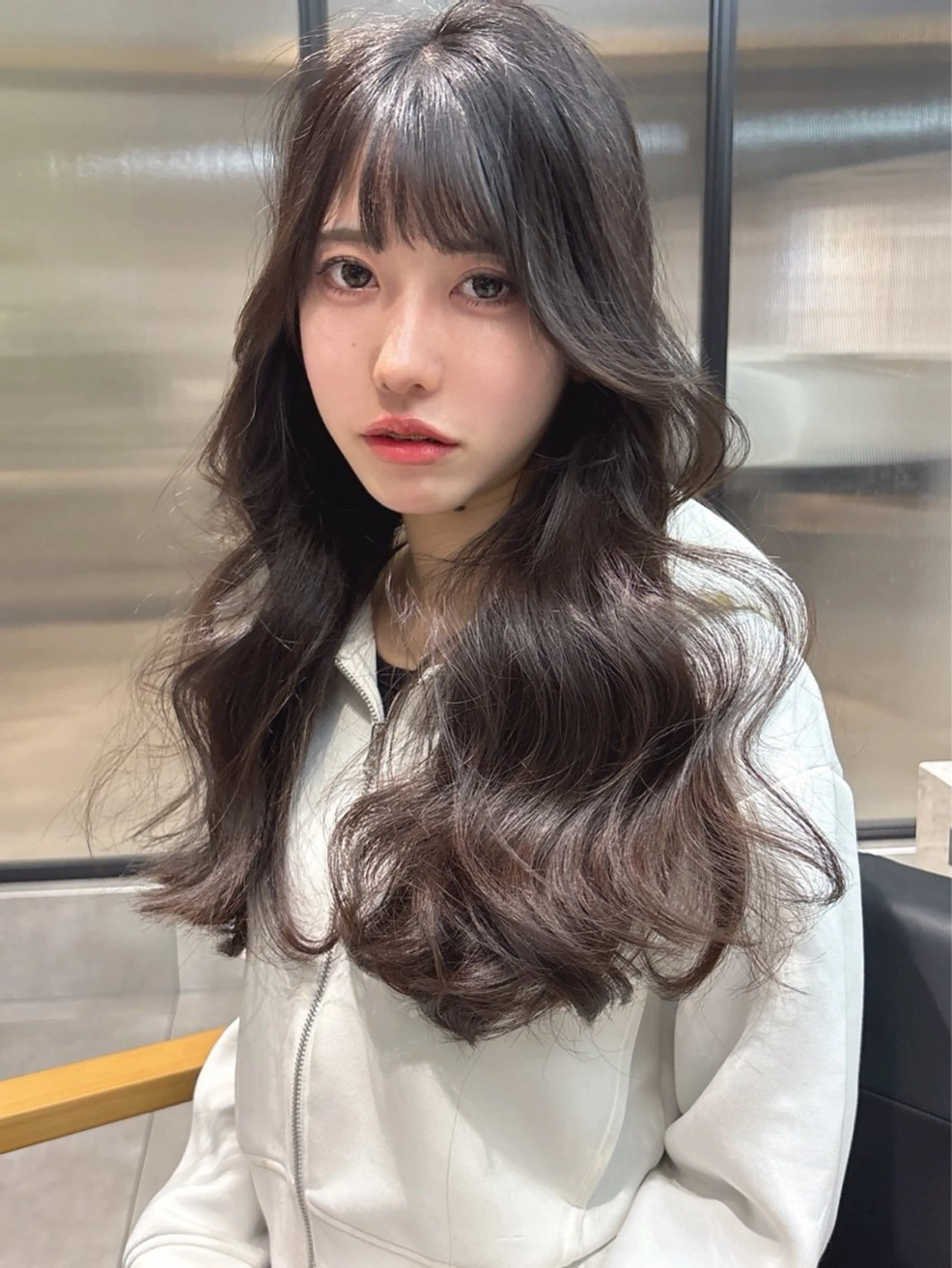 セミロング レイヤーカット 池谷 玲哉のヘアスタイル