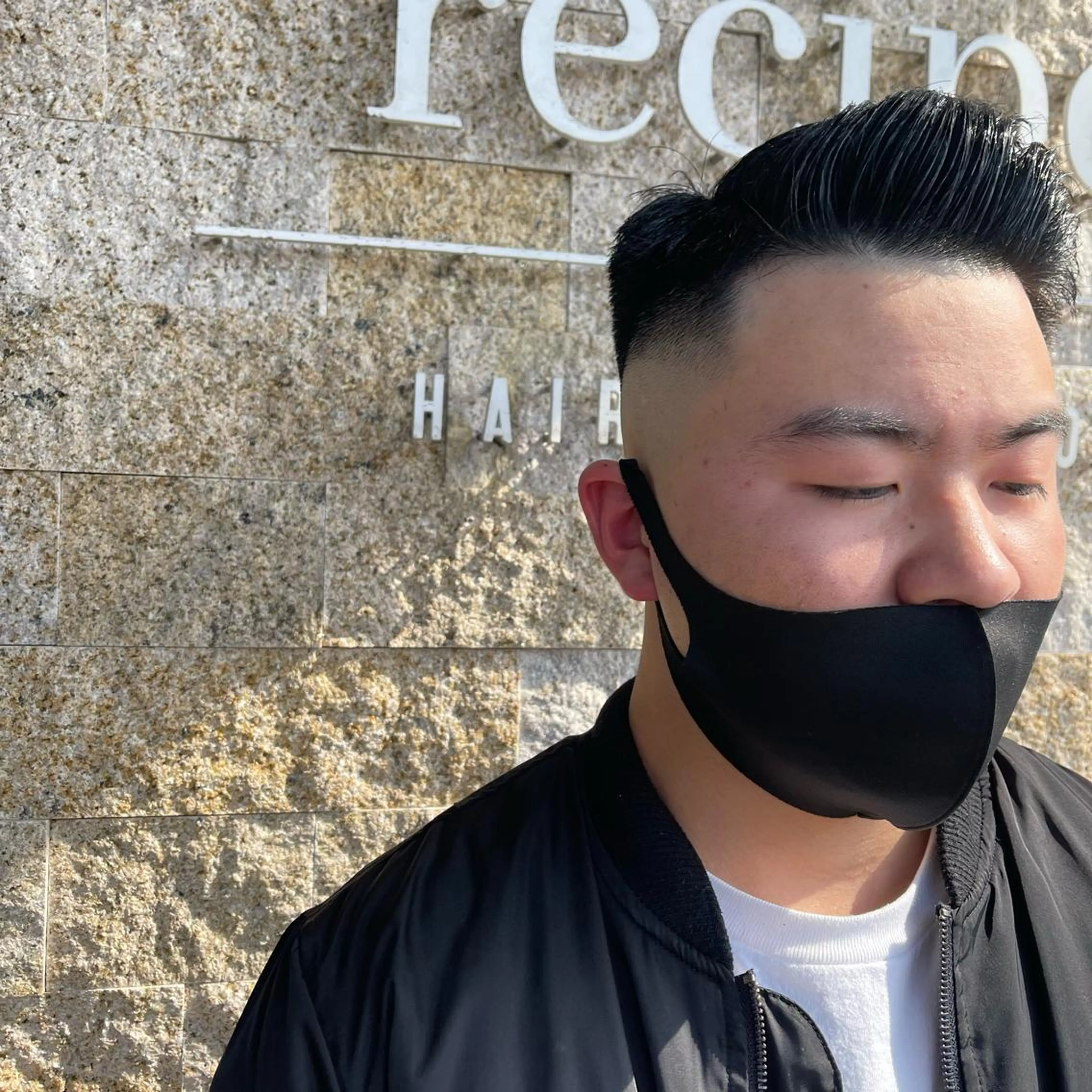 ショート カット 川田 仁のヘアスタイル