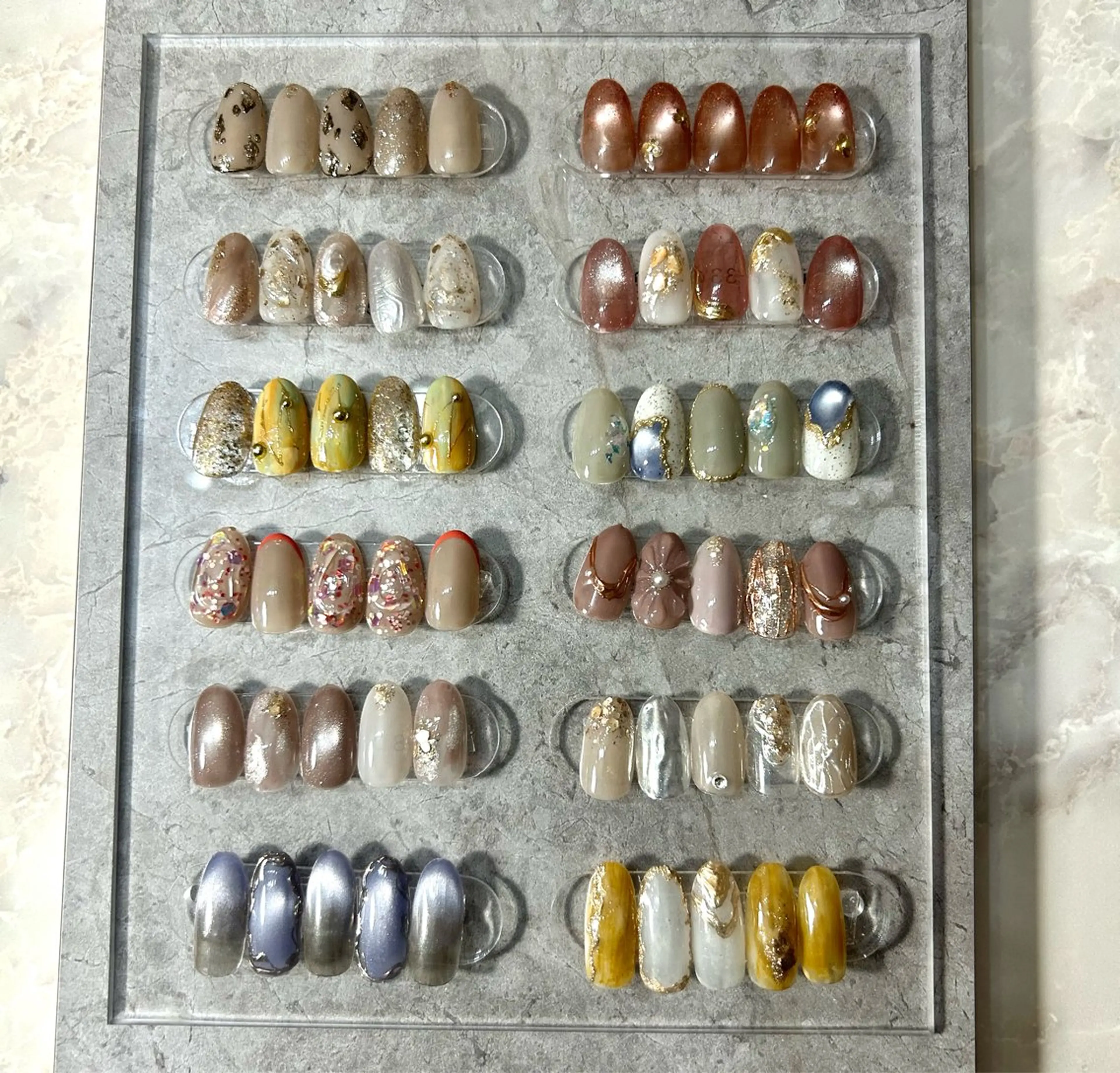 ミディアム ハンドネイル cattleya nailのネイルデザイン