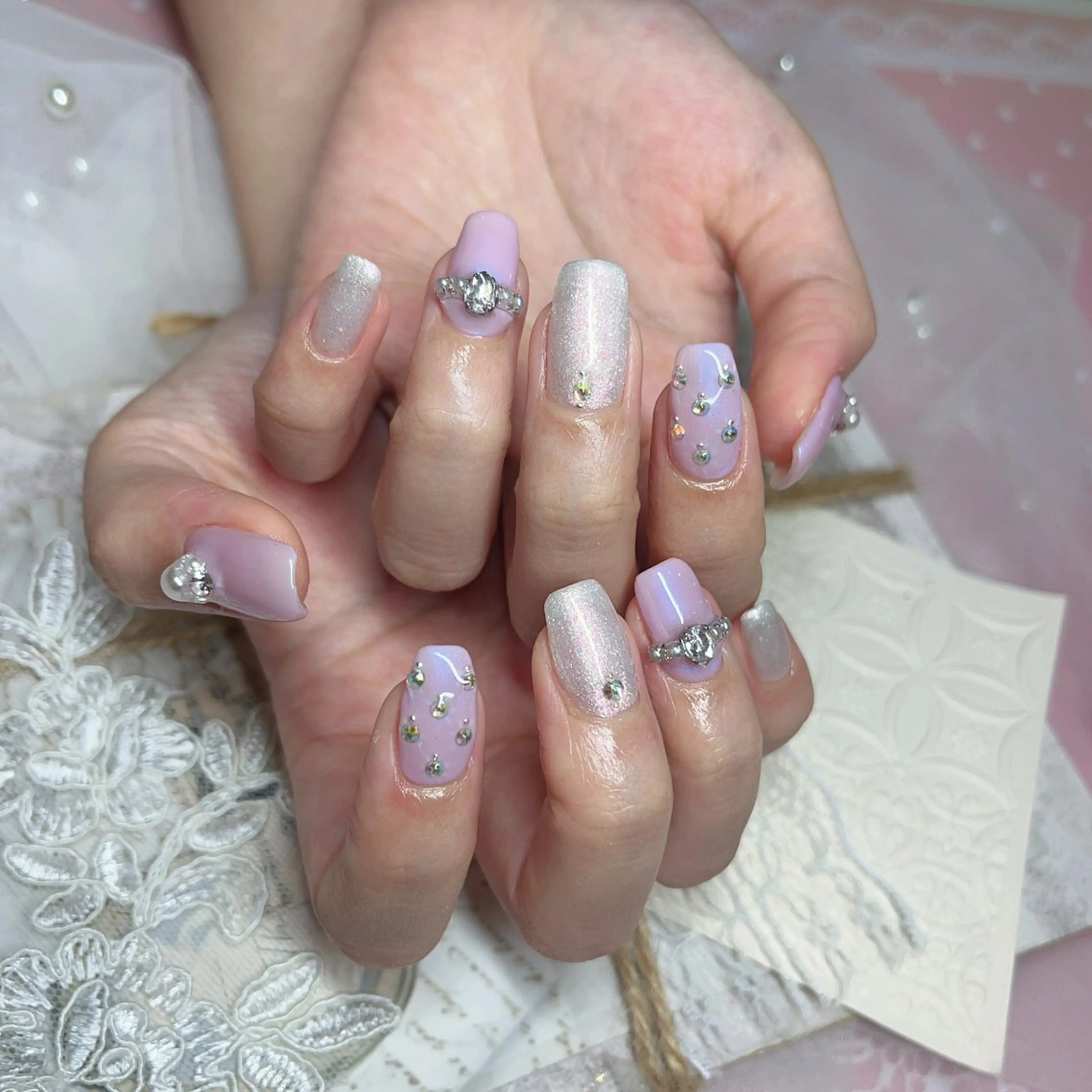 ネイル Fairyフェアリーネイルサロン所属・Nail Hibi サロンのネイルデザイン