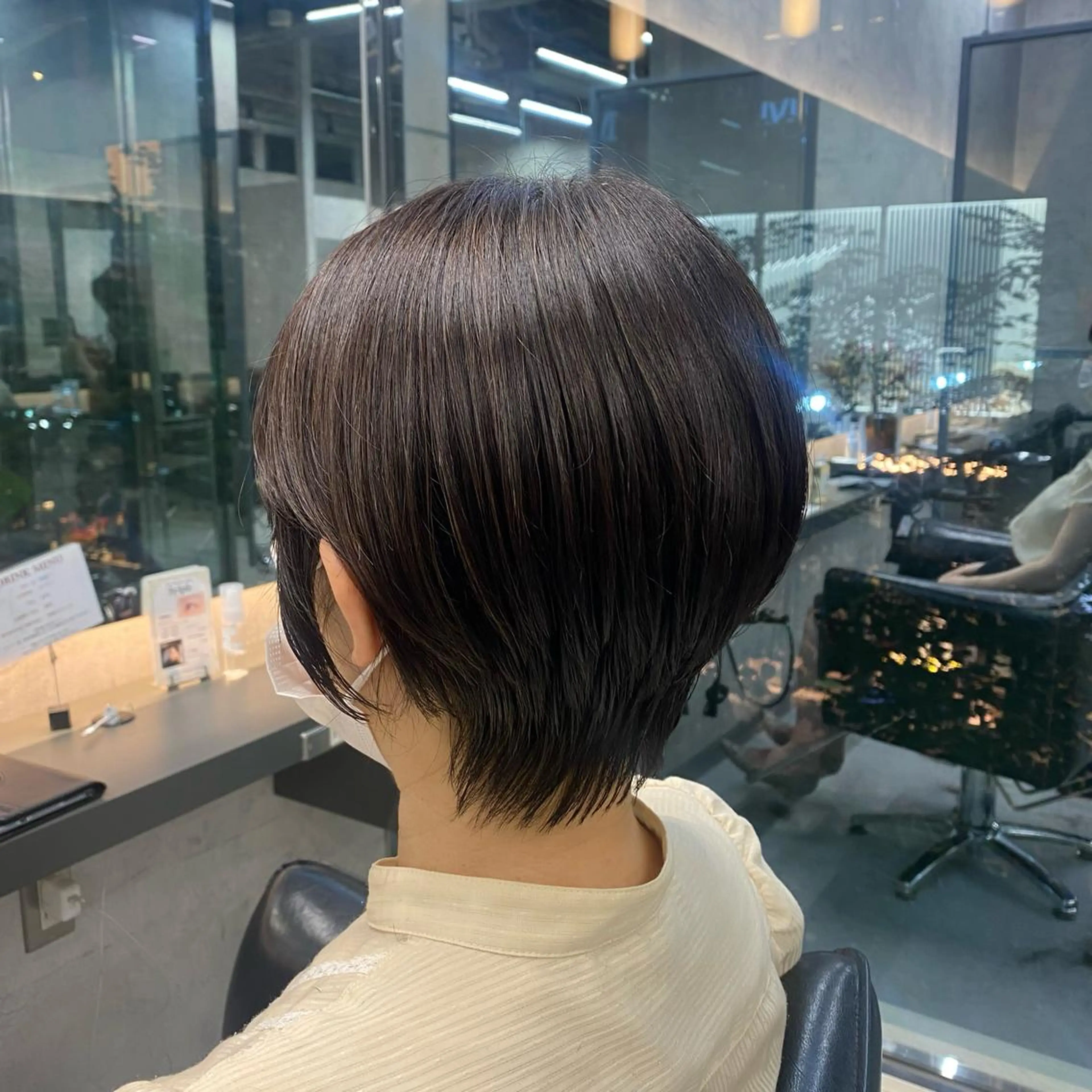 ショート Misora/ボブ/ レイヤー/艶カラーのヘアスタイル