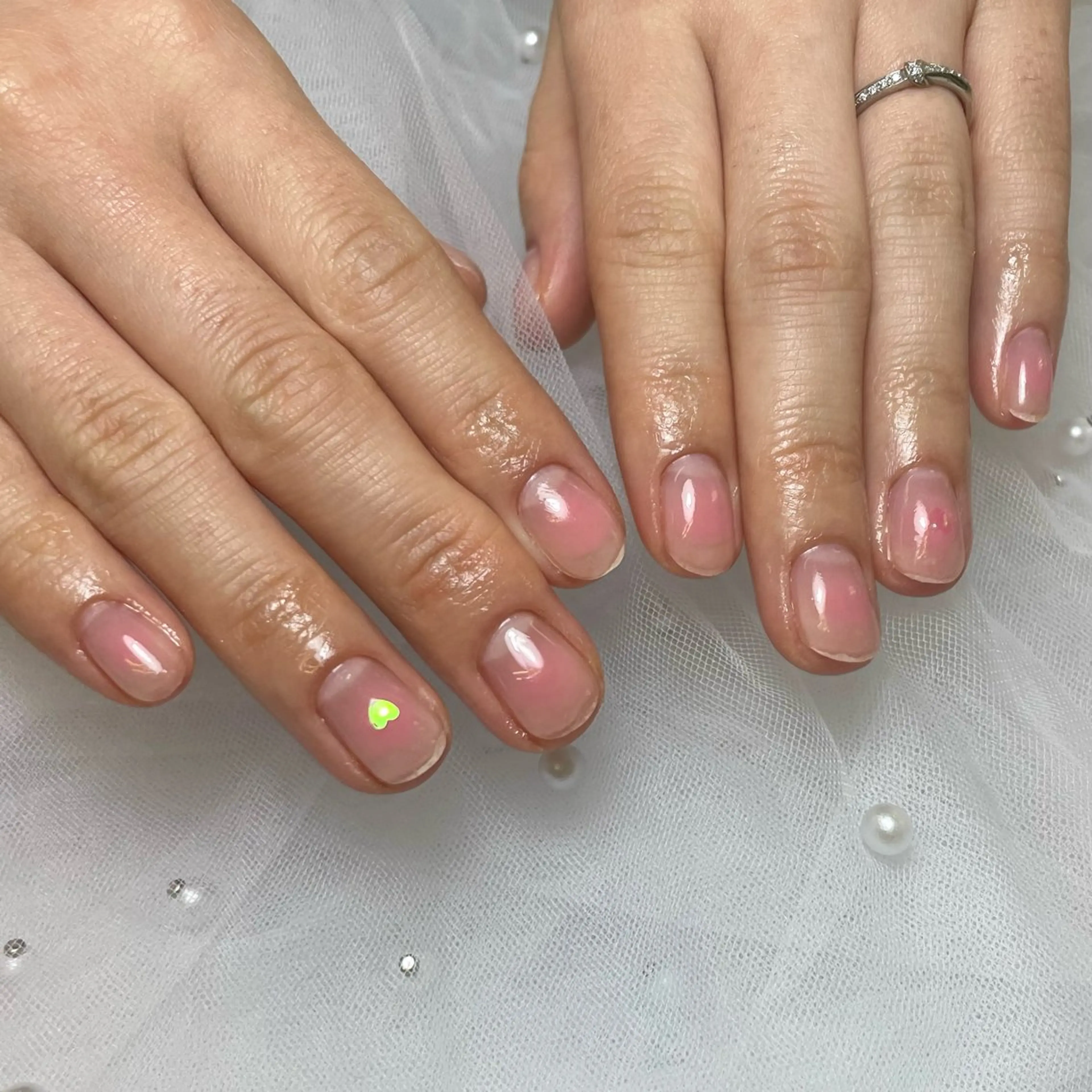 ネイル チークネイル ハンドネイル フットネイル S LOUNGE NAIL所属・パーツたくさん🍓 SUMIのネイルデザイン