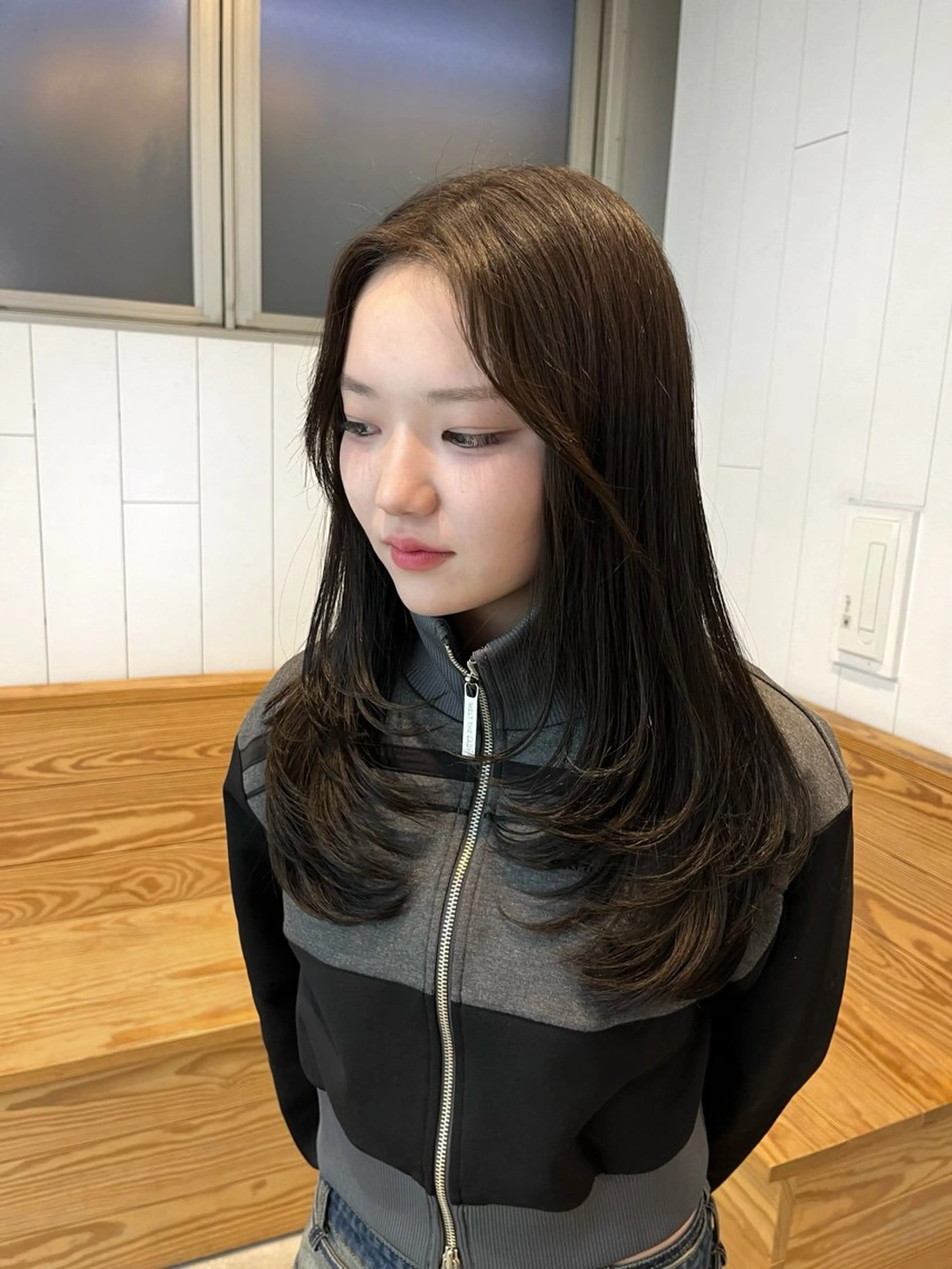 ロング VALETTE+銀座所属・岡藤 里菜のヘアスタイル