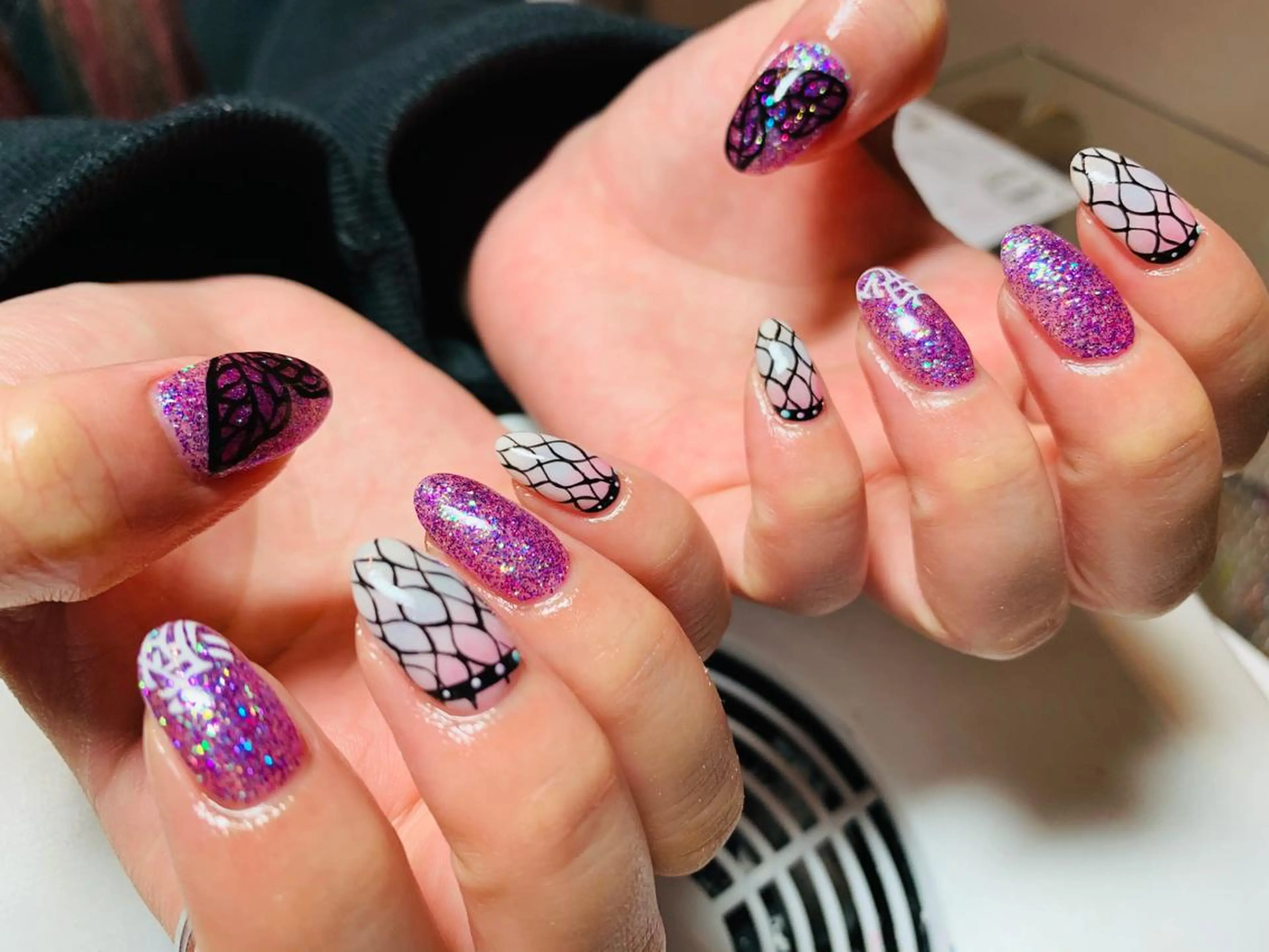 ネイル Nail Room  alma所属・立石 麗奈のネイルデザイン