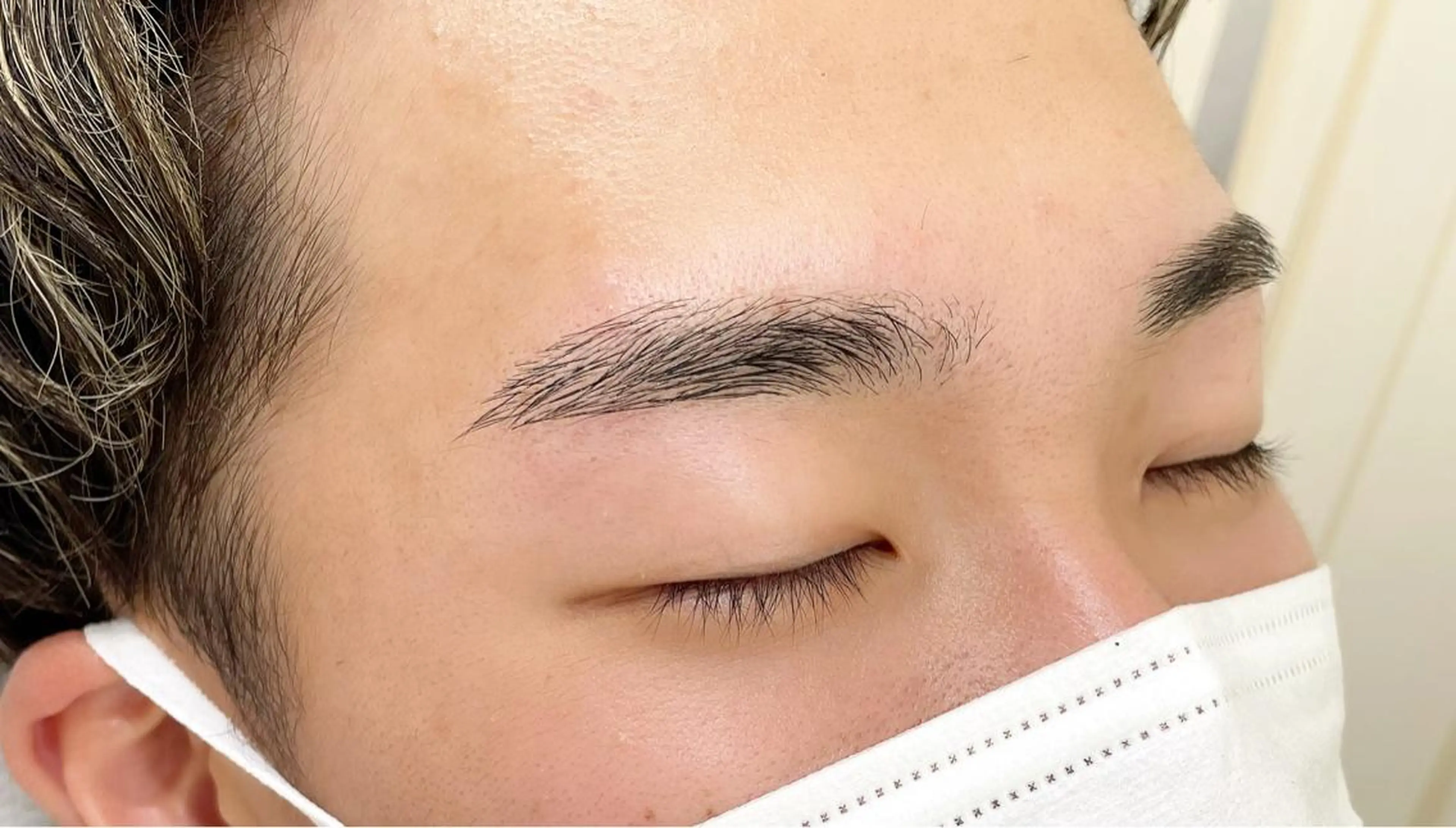 メンズ アイブロウ 横浜eyelist Aidaのマツエク・マツパデザイン