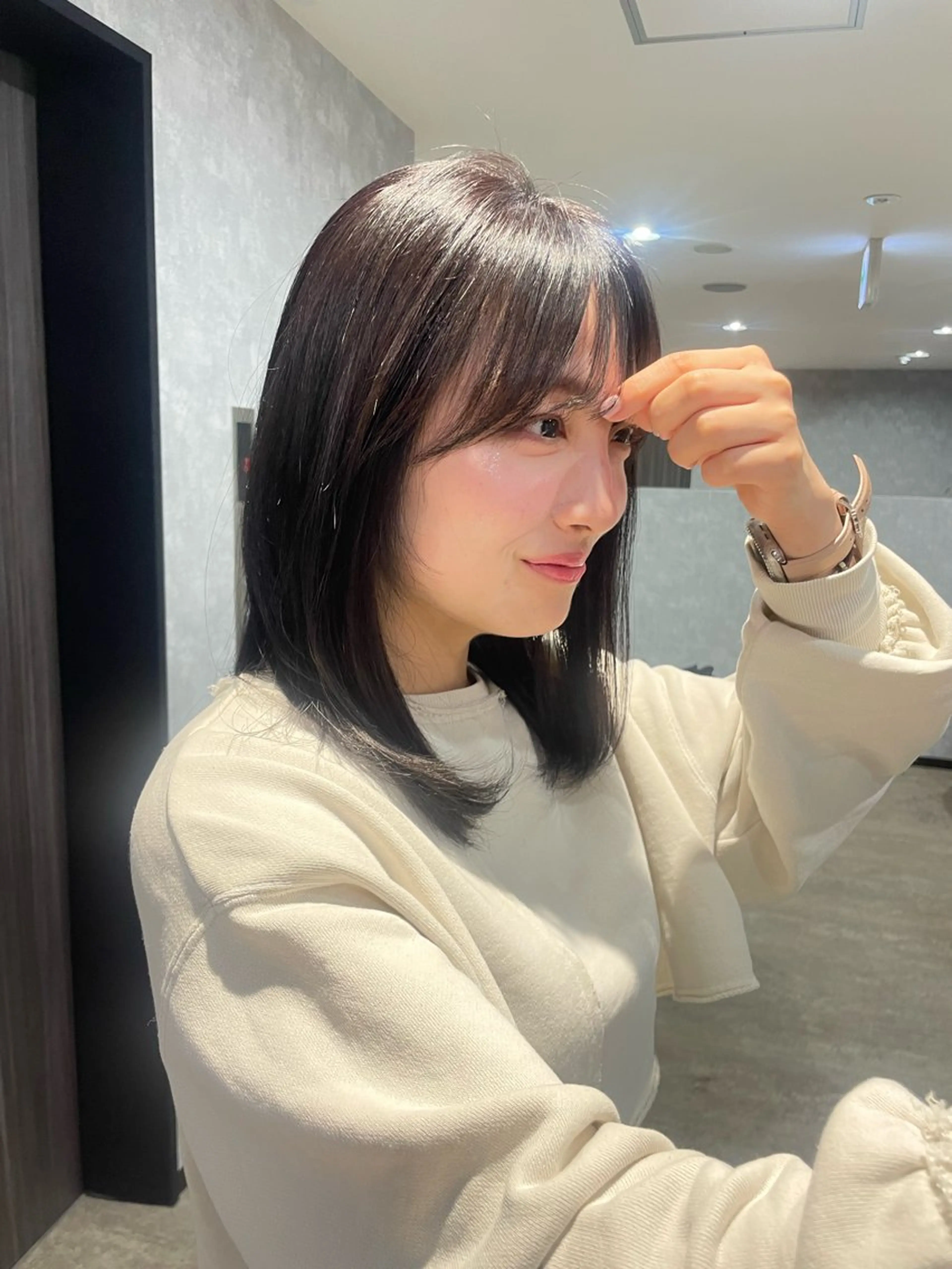 ミディアム 🌐NATSUMI 🌐【寒色カラー】のヘアスタイル