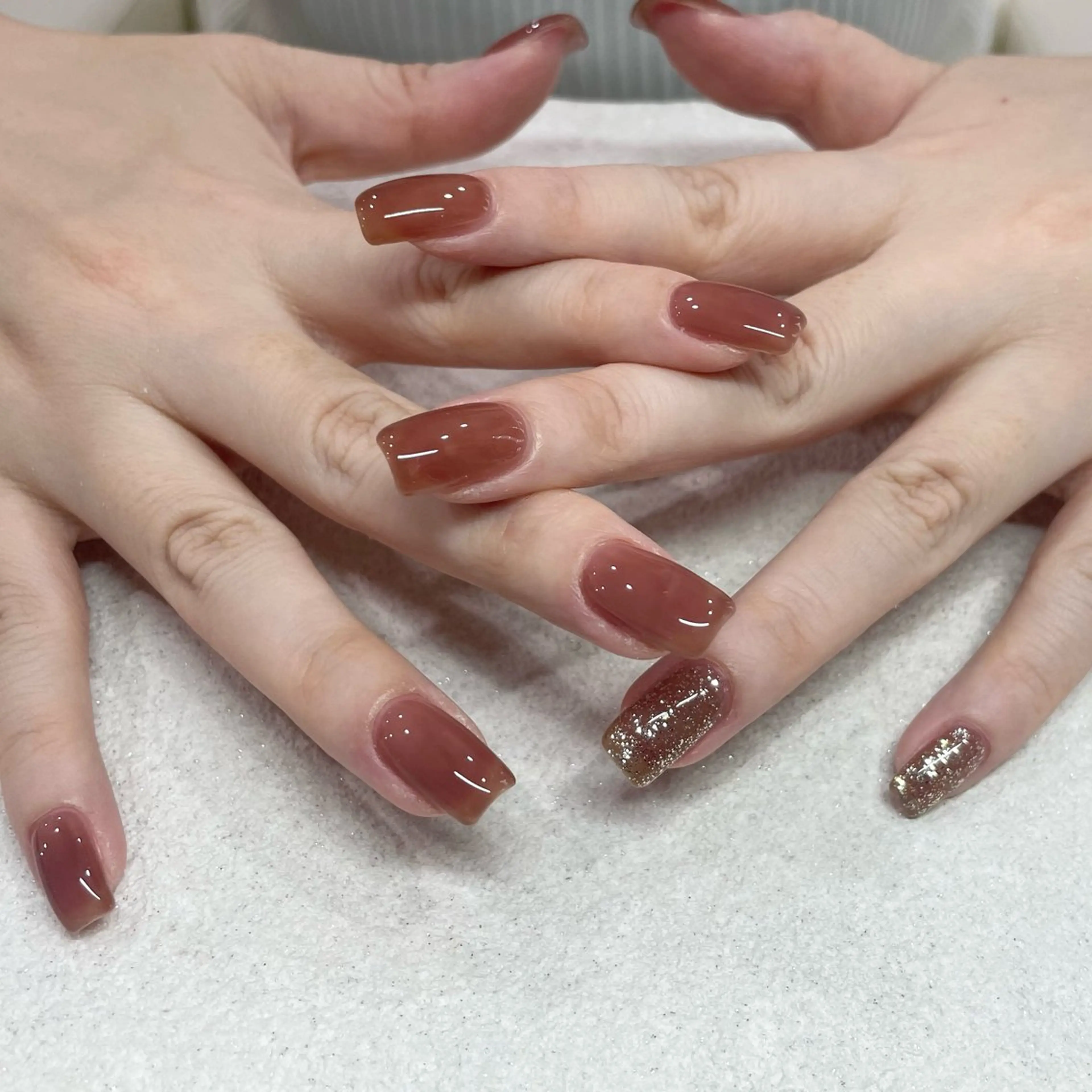 ネイル パラジェルサロン 大人女性が通うサロンのネイルデザイン