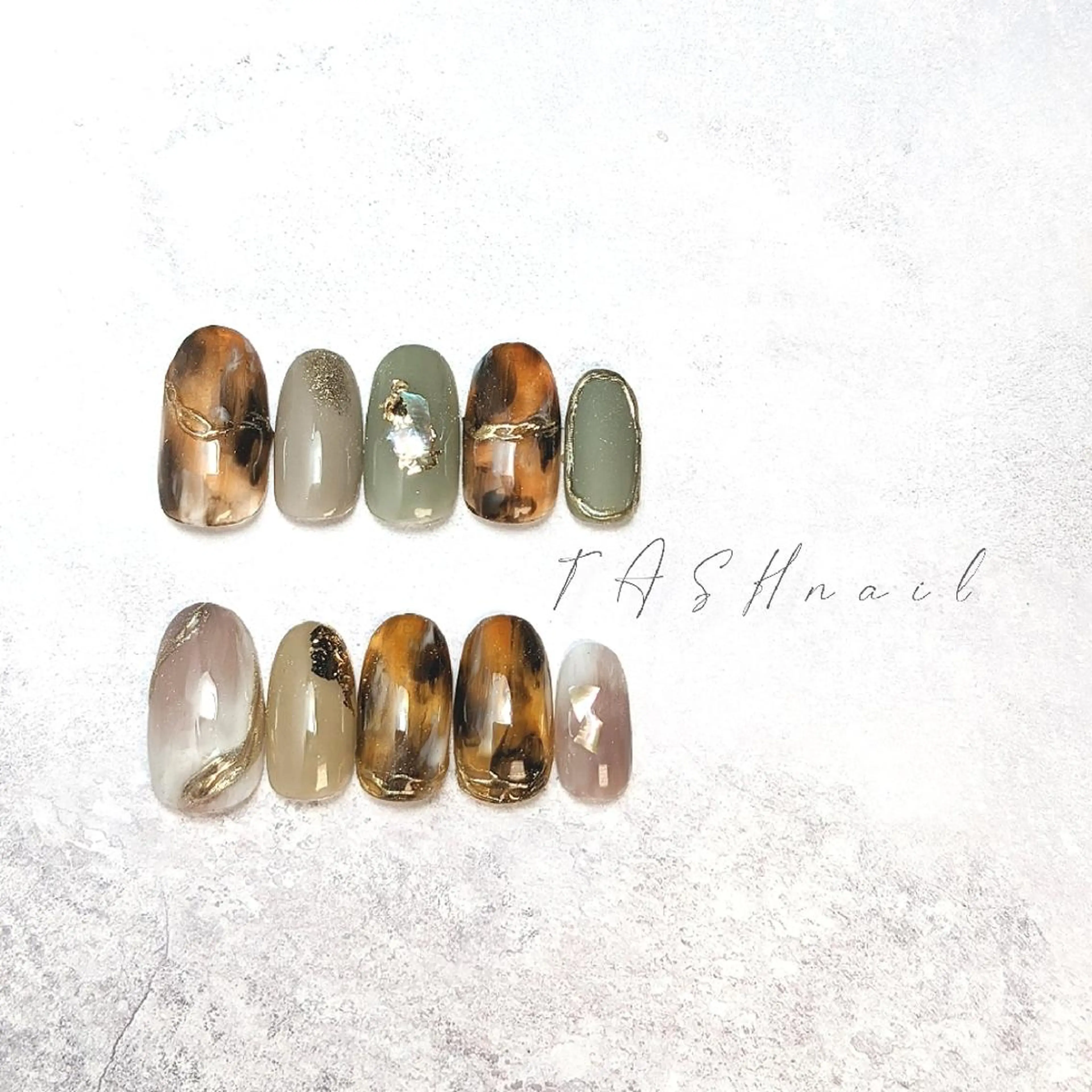 ネイル TASH nailのネイルデザイン