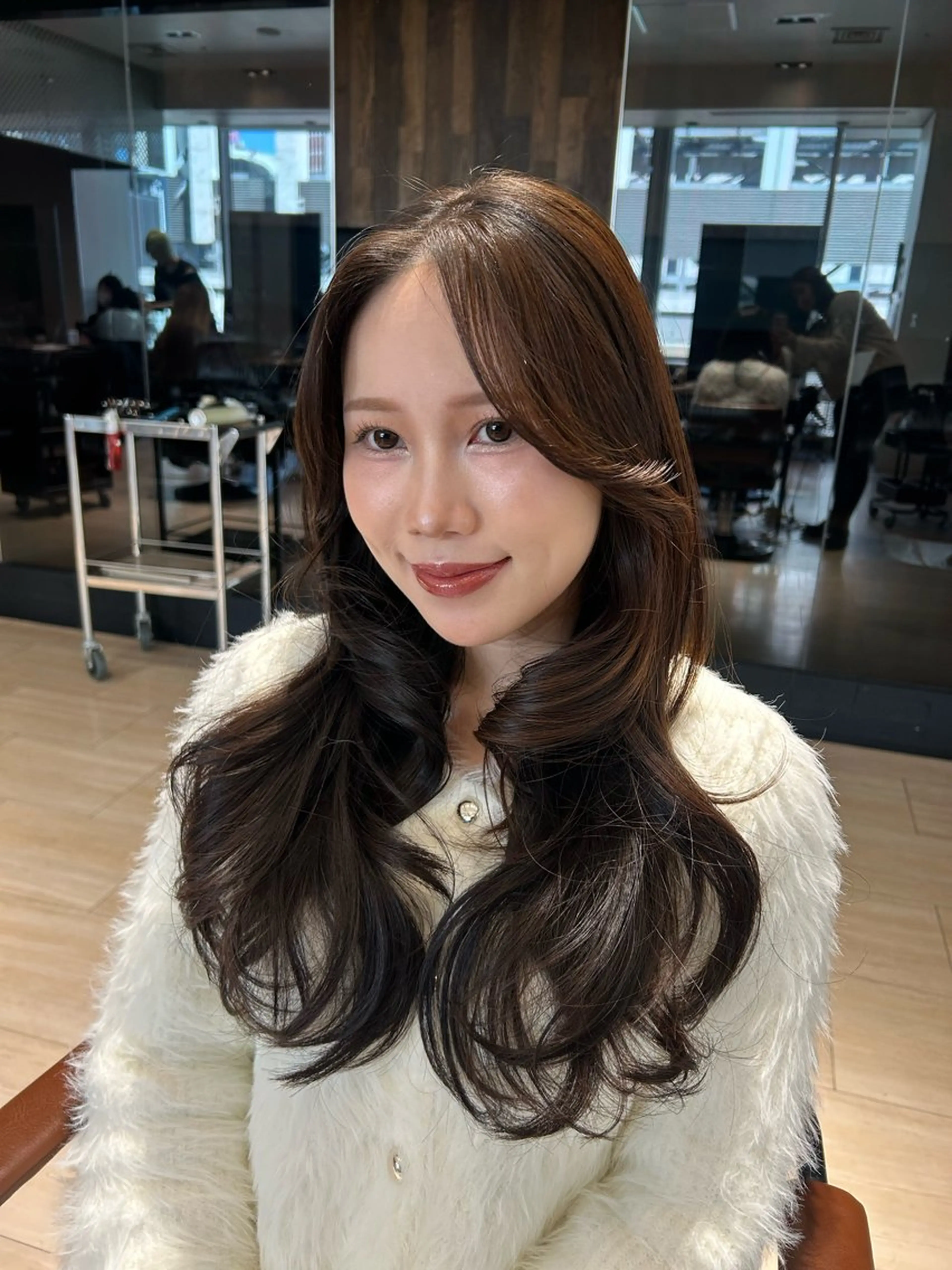 ロング カット ヘアカラー トリートメント 🎀大竹美侑／顔まわ りカット／レイヤーのヘアスタイル