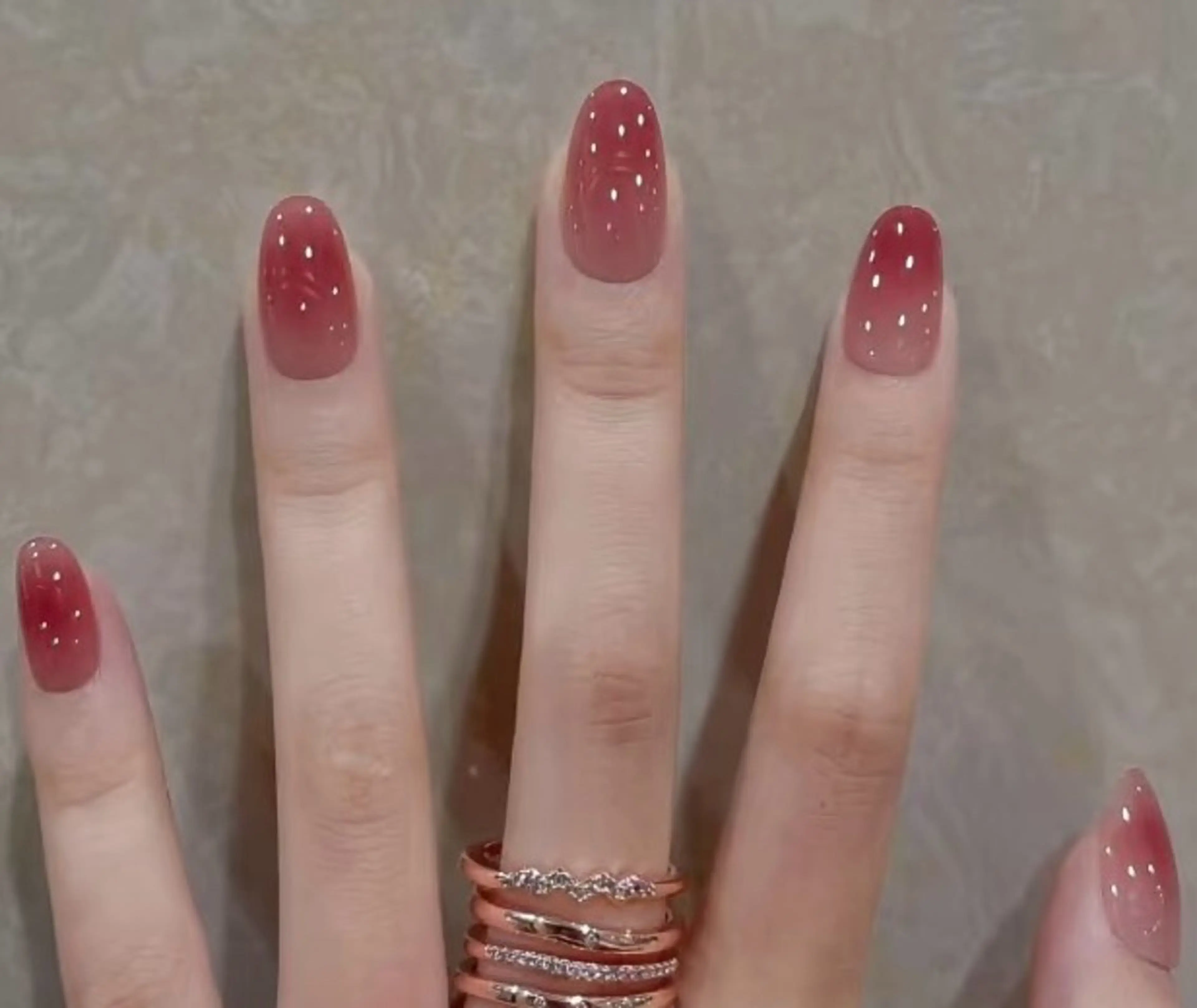 ネイル 高木 維麗絲のネイルデザイン