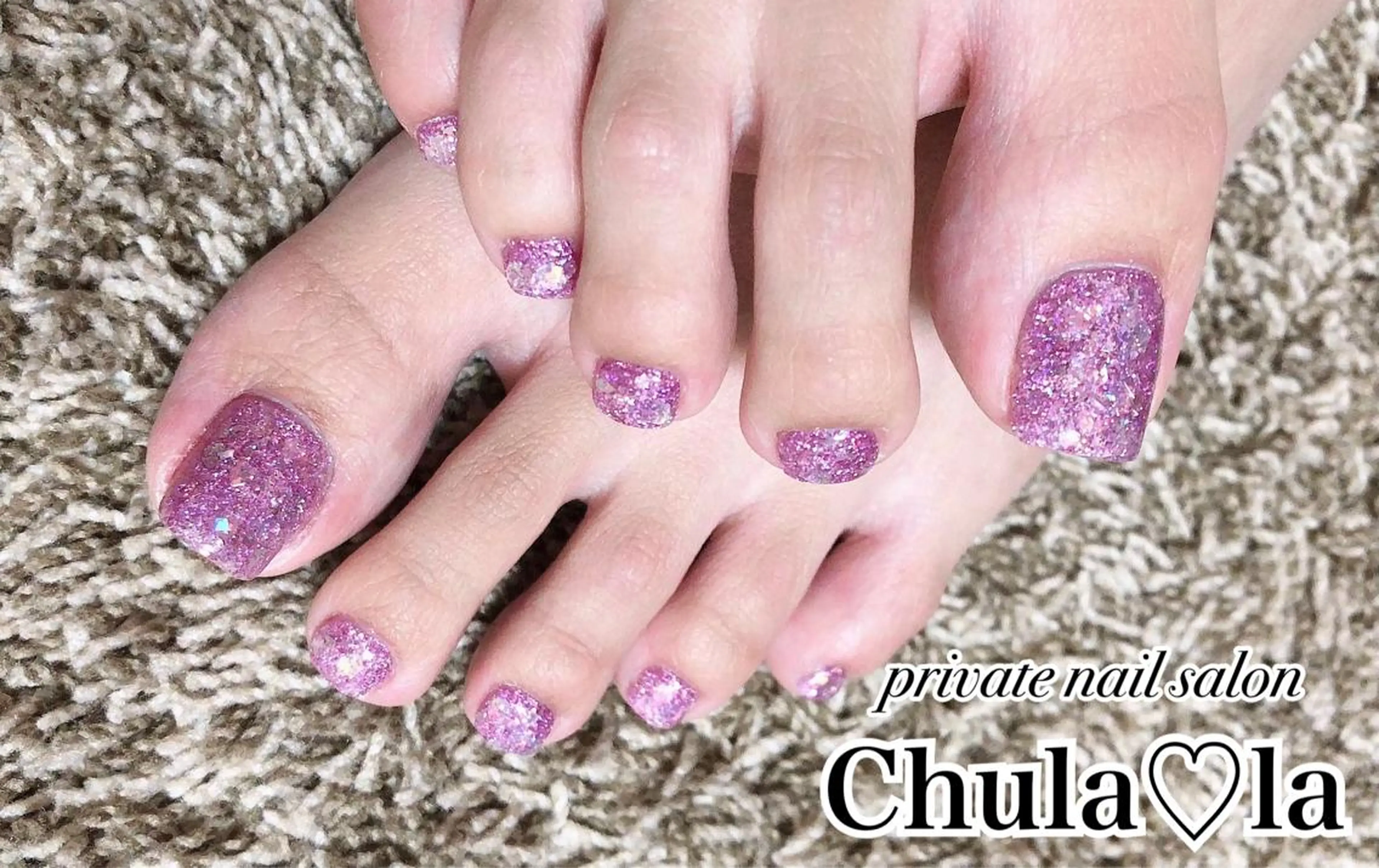 ネイル ラメ(グリッター) フットネイル Chula♡la 豊見城市高安のネイルデザイン