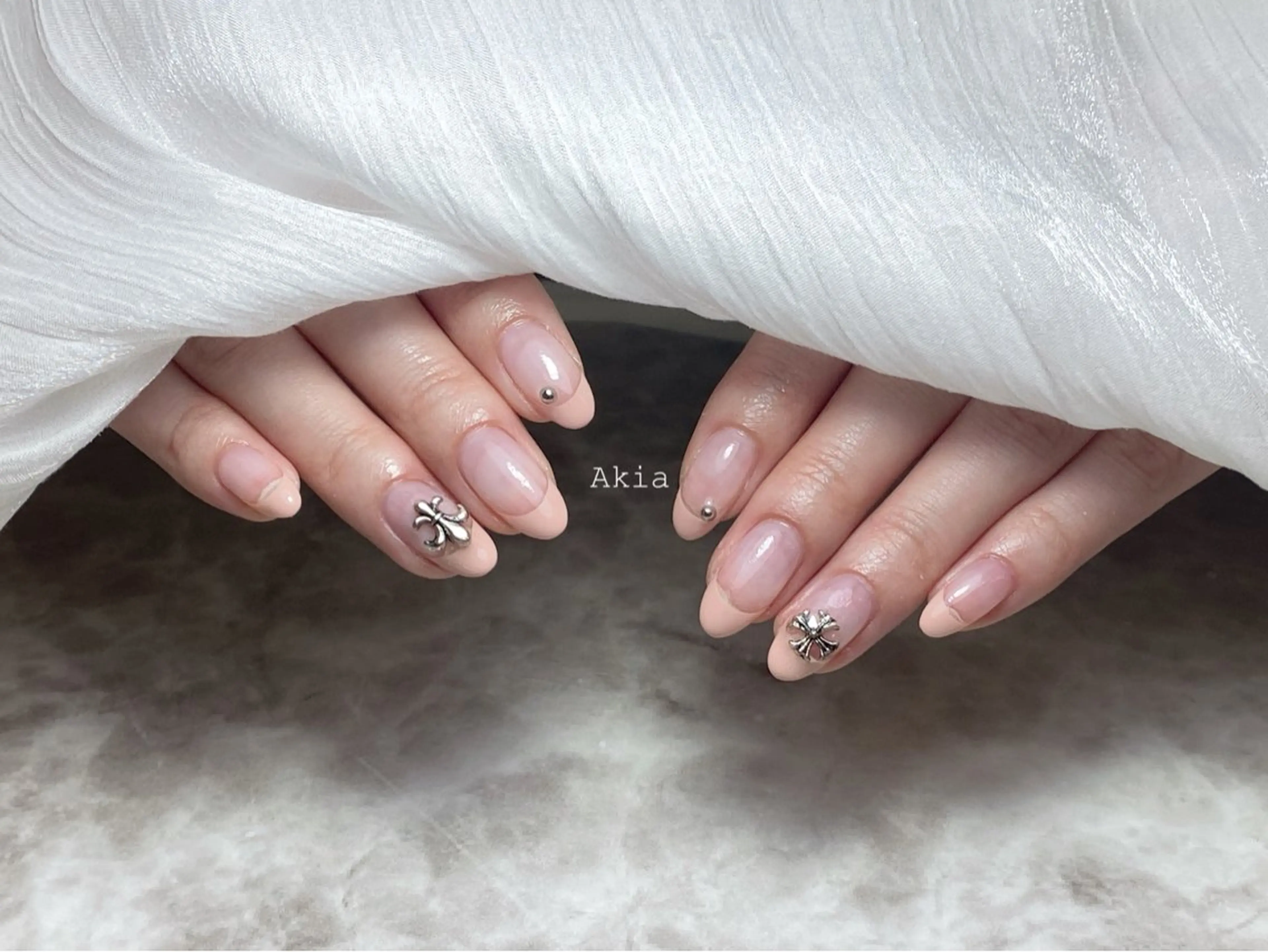 ネイル ハンドネイル ハンドケア 閨匠ビューティサロン 銀座店のネイルデザイン