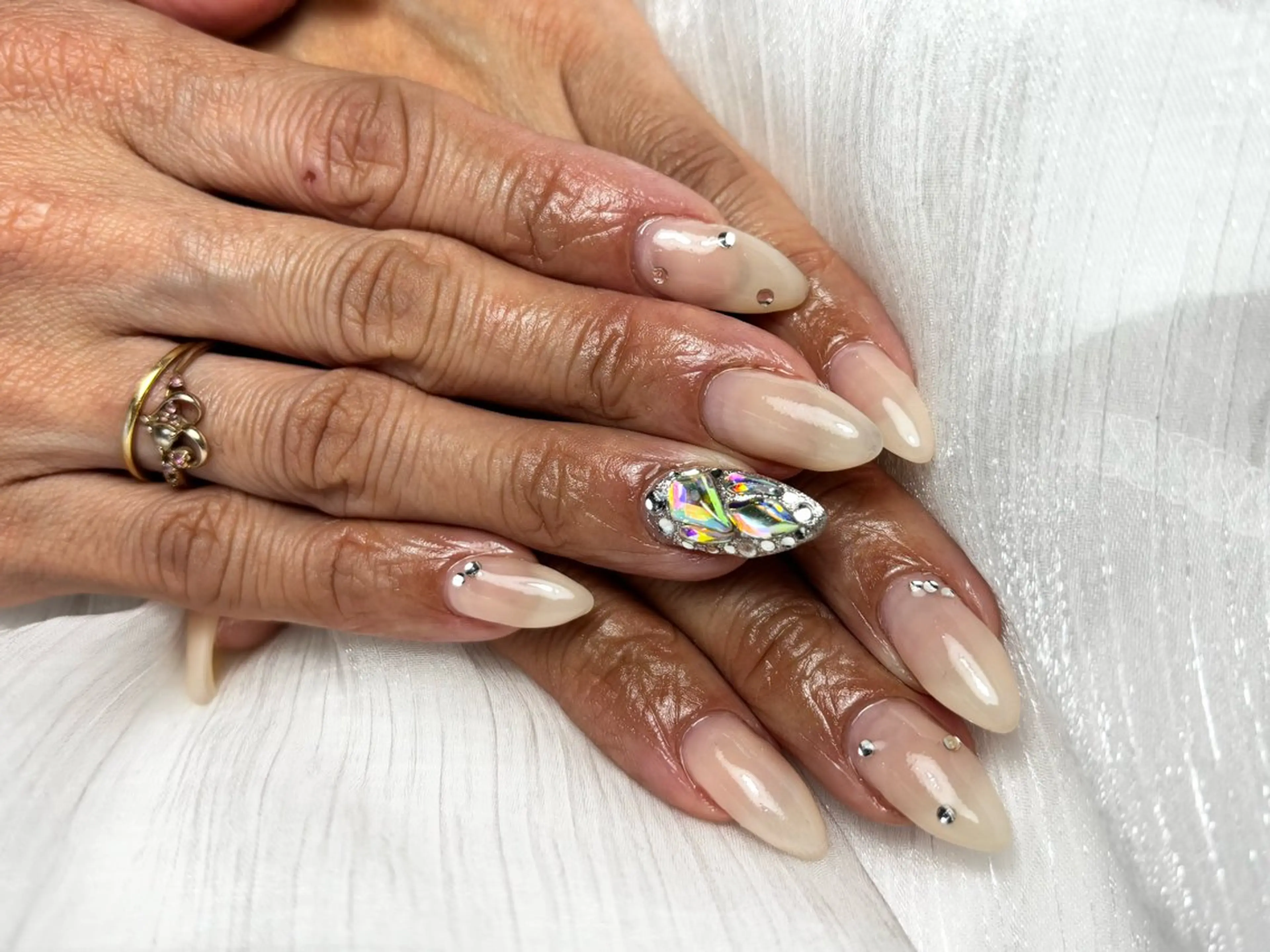 ネイル グラデーション ハンドネイル MIKA ♡のネイルデザイン