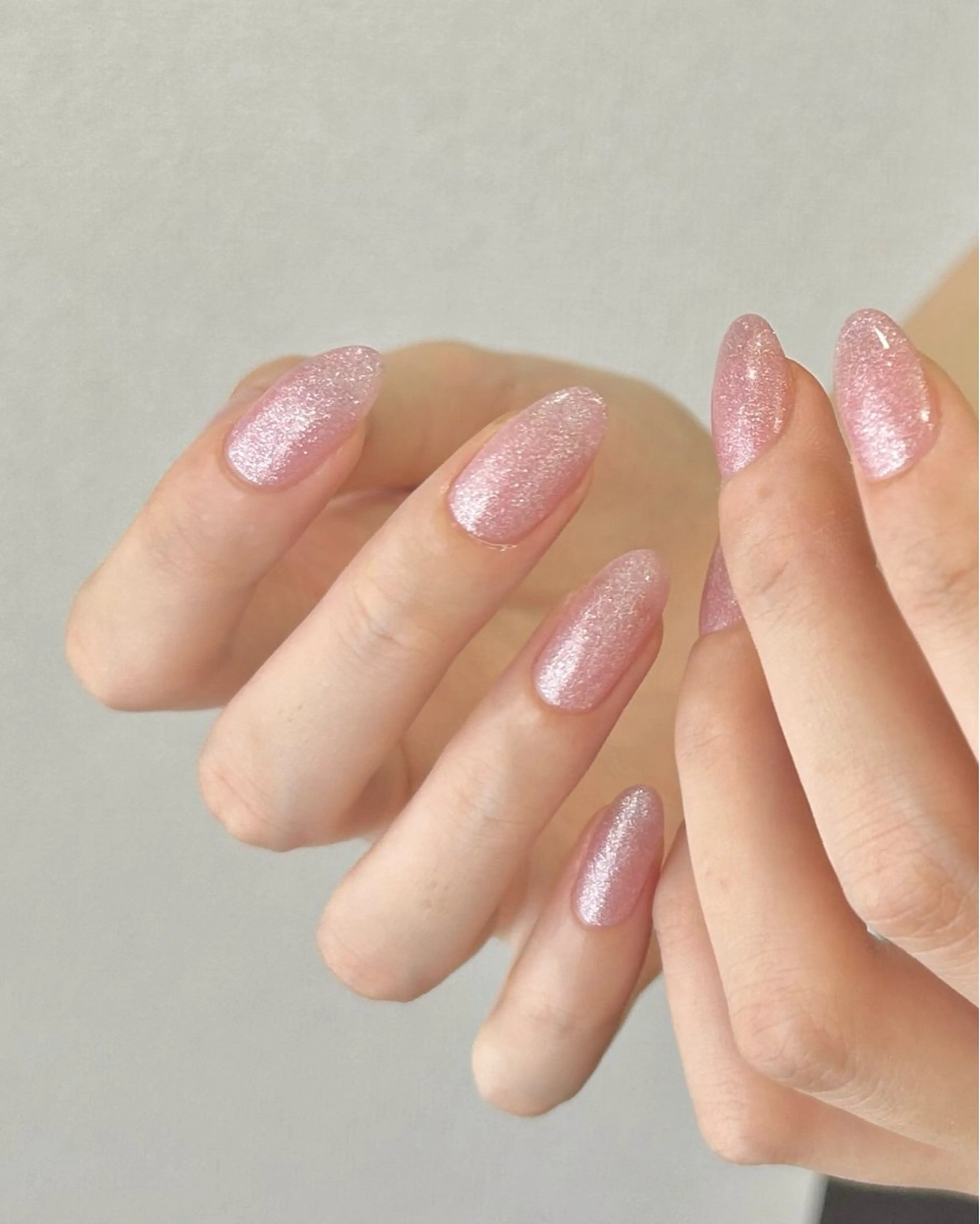 ネイル オーロラネイル ジェルネイル キラキラネイル ニュアンスネイル オフィスネイル 𓂃toi. 儚げnuanceのネイルデザイン