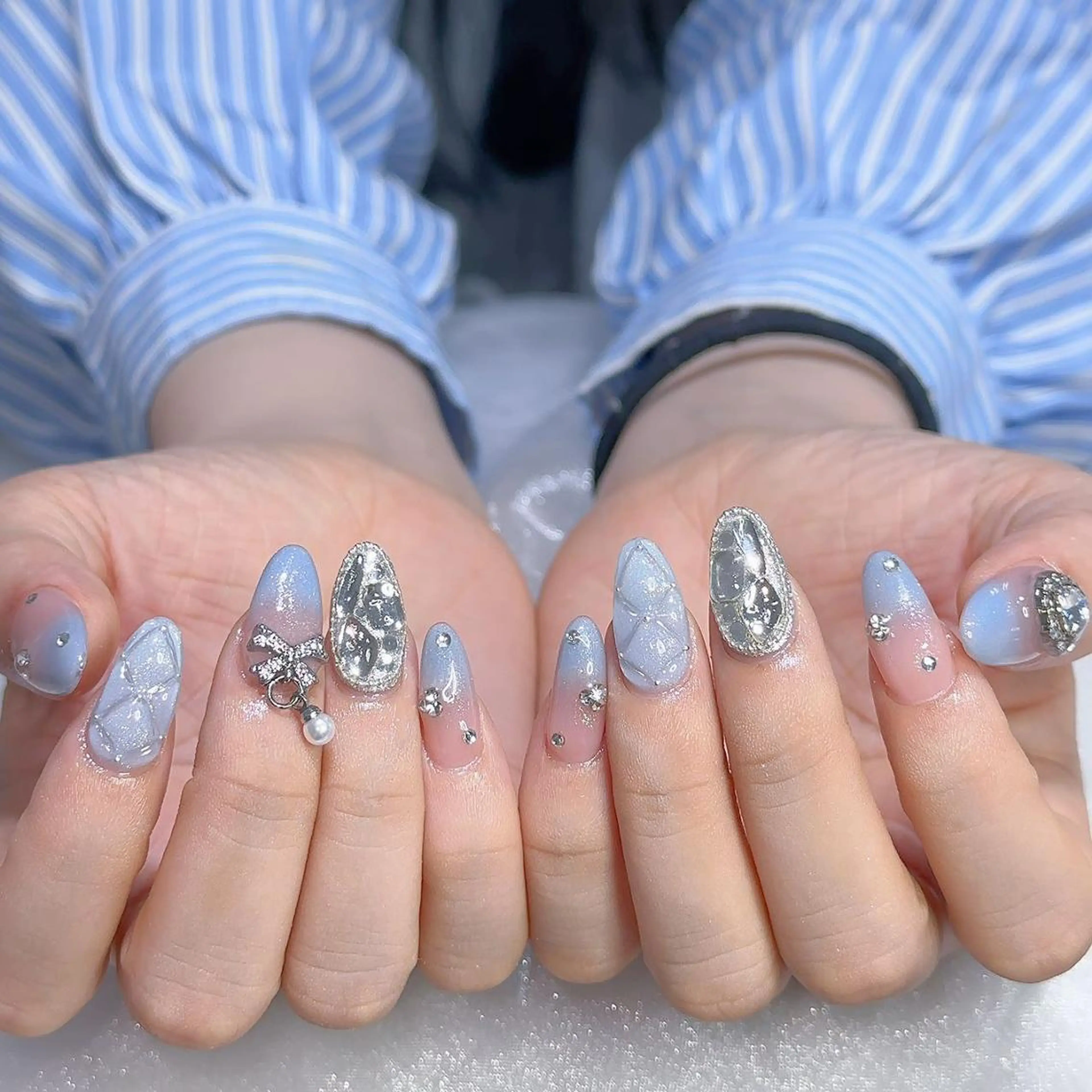 ネイル ハンドネイル Queens マオのネイルデザイン