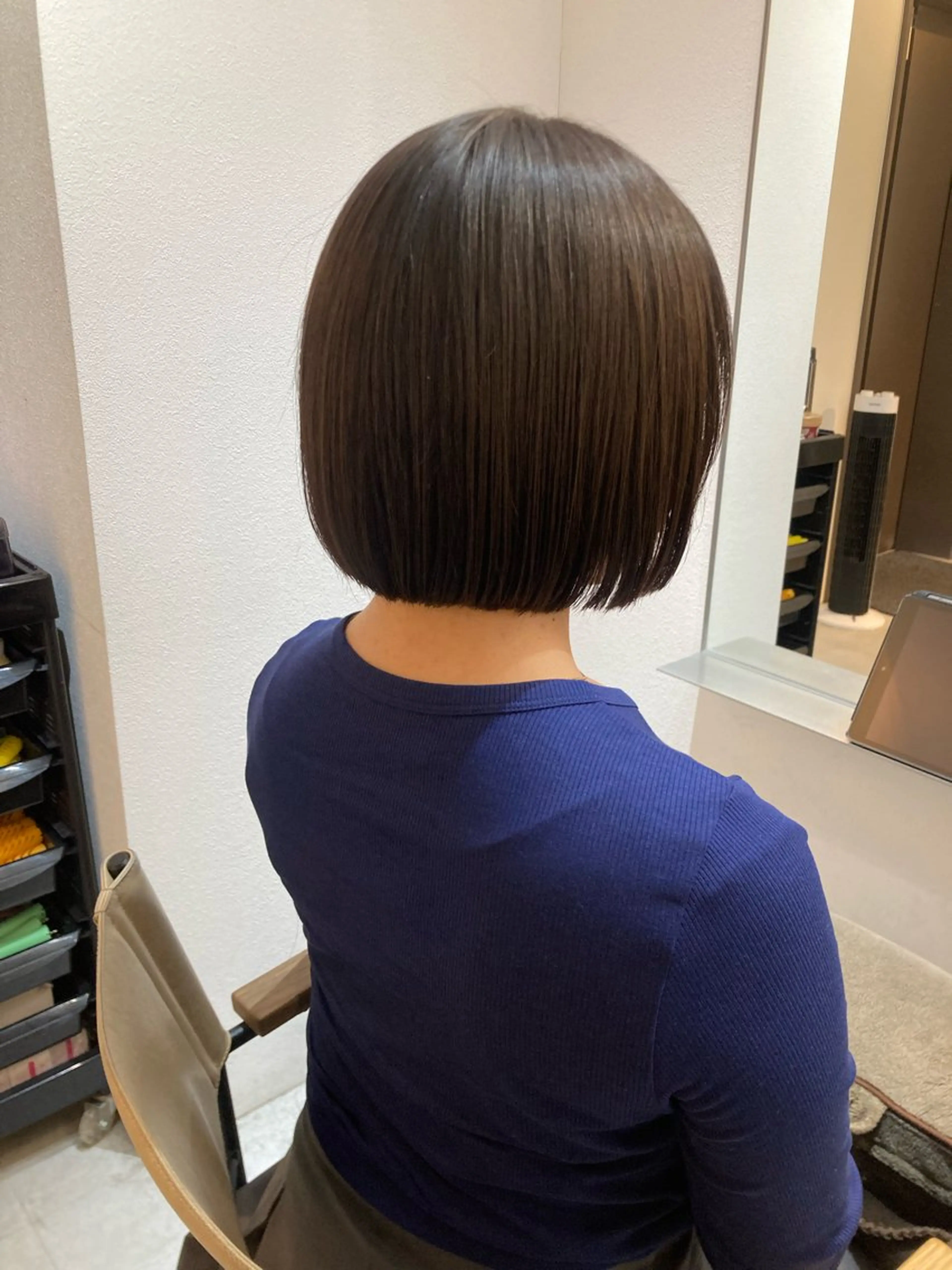 ショート カット ヘアカラー トリートメント ✨色持ちの良い艶 カラー✨蟹江真世のヘアスタイル