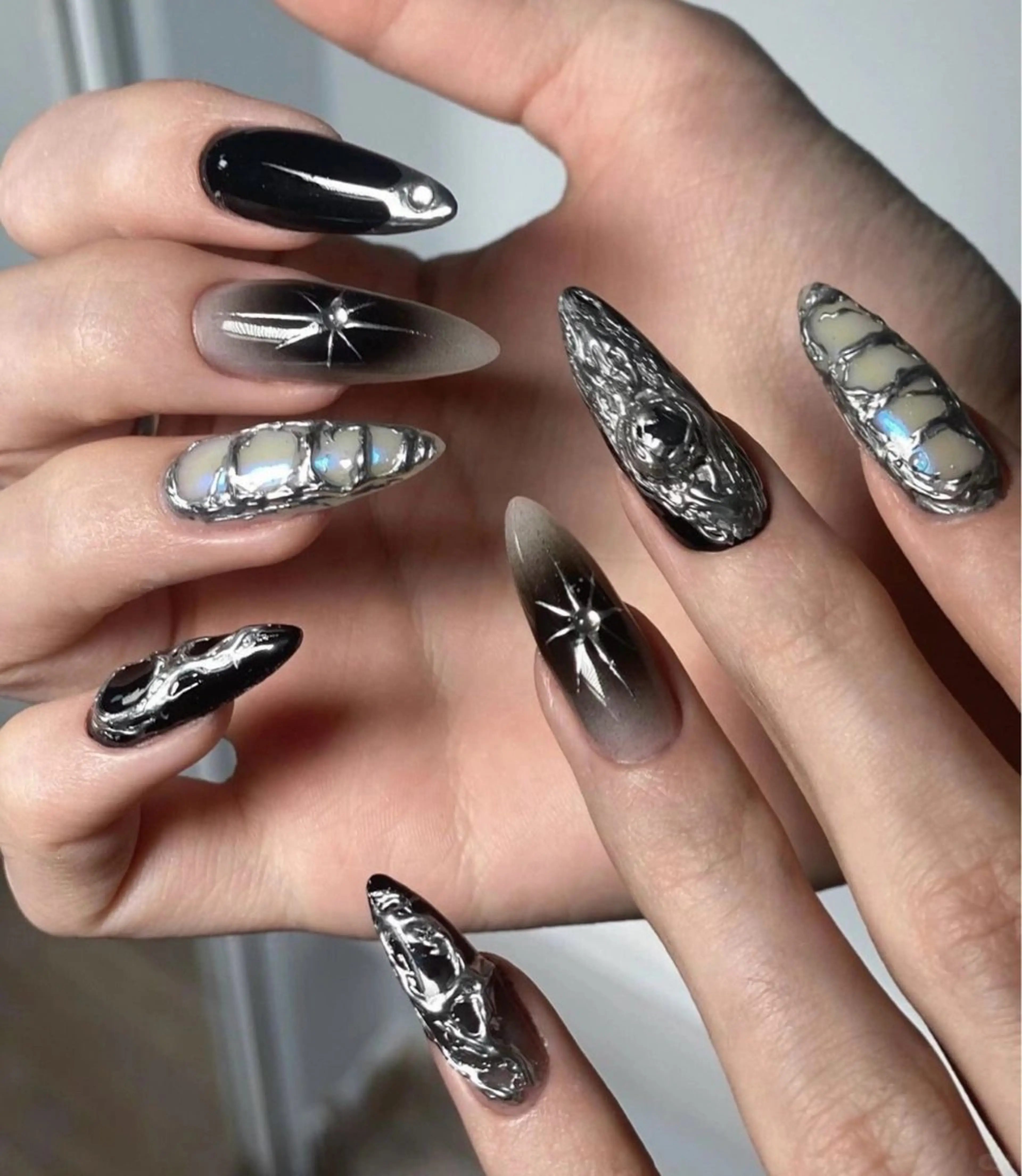 ネイル RiNo Nail Salon所属・RinO Nail 大阪のネイルデザイン