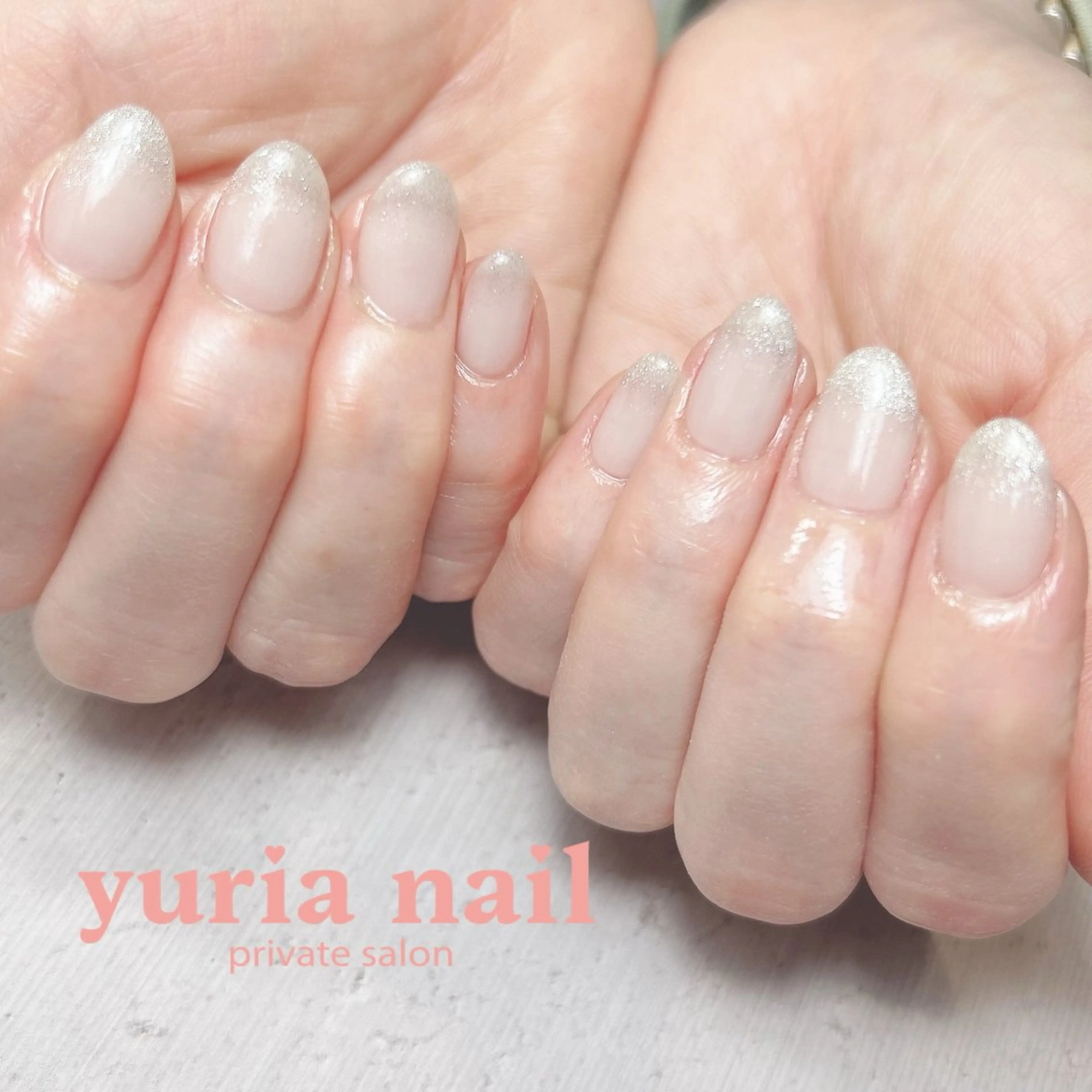 ネイル アートネイル ジェルネイル グラデーション マグネットネイル 春ネイル ハンドネイル 小林 ゆりあのネイルデザイン