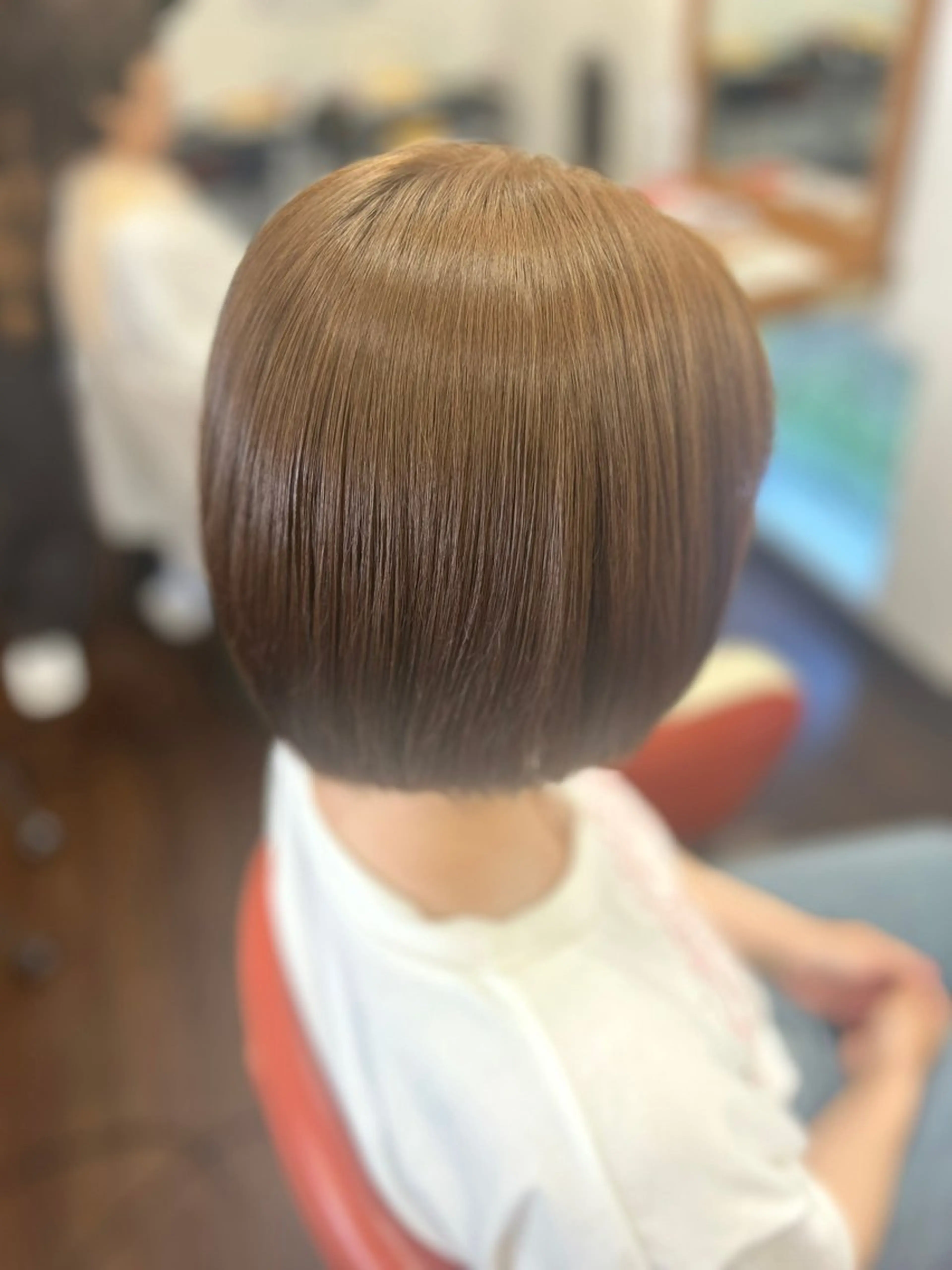 ショート ボブ カット ヘアカラー 太田 妃乃のヘアスタイル