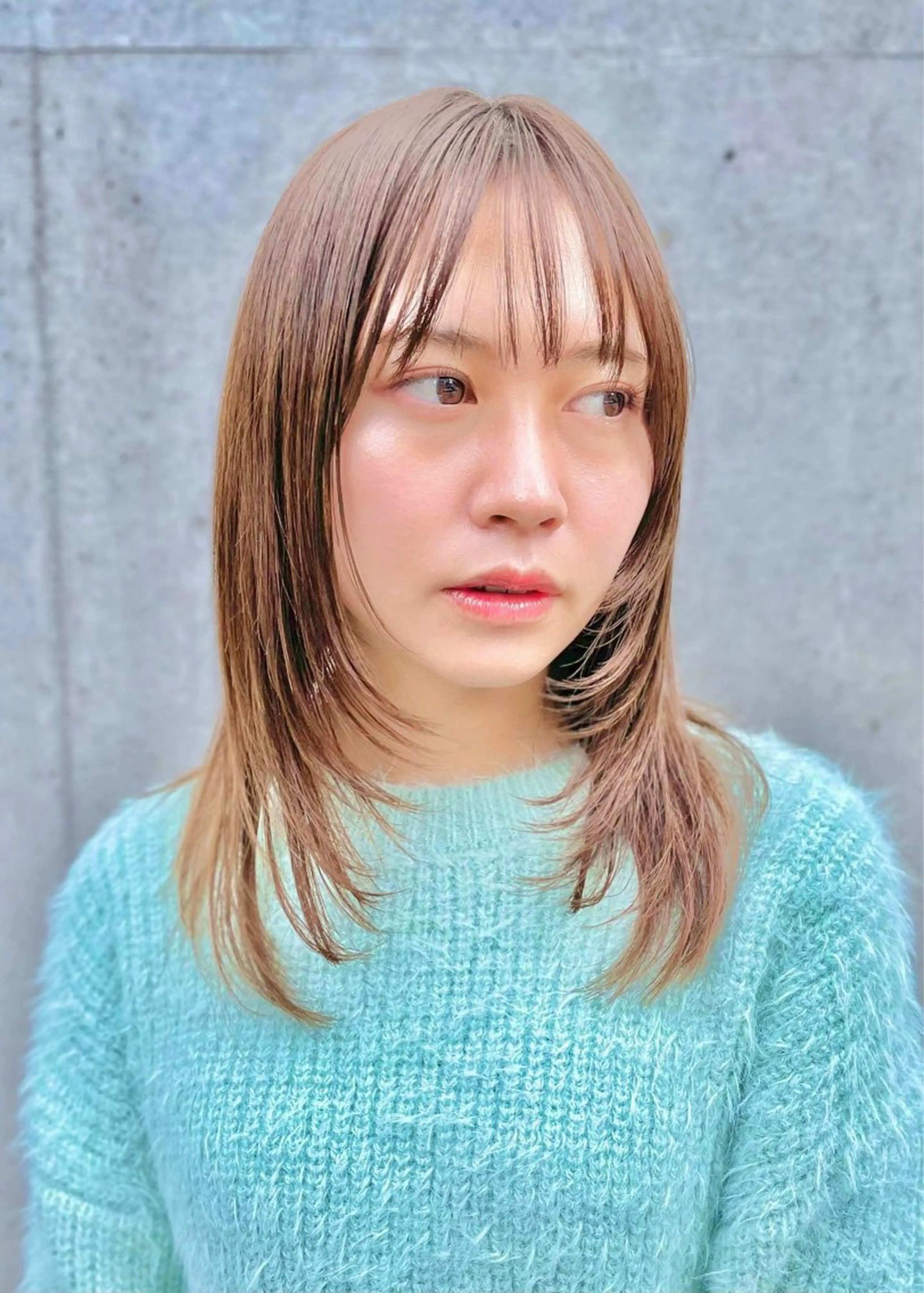 ミディアム アッシュ ボブ くびれヘア ハイライト レイヤーカット 表参道/髪質改善/ 髪質改善カラー/遠藤のヘアスタイル