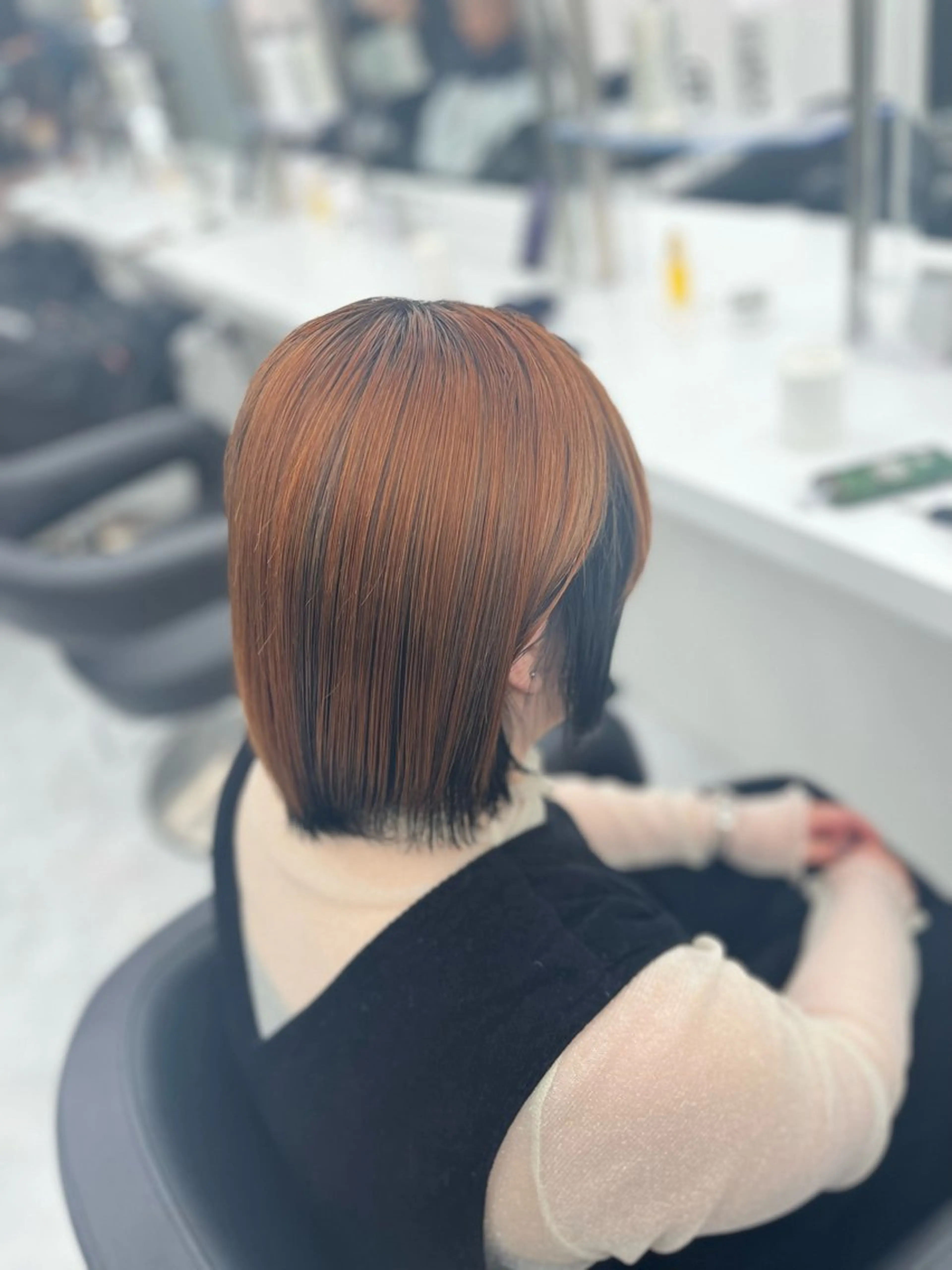 ショート カラー 艶髪ハイトーン🫧 Kurehaのヘアスタイル