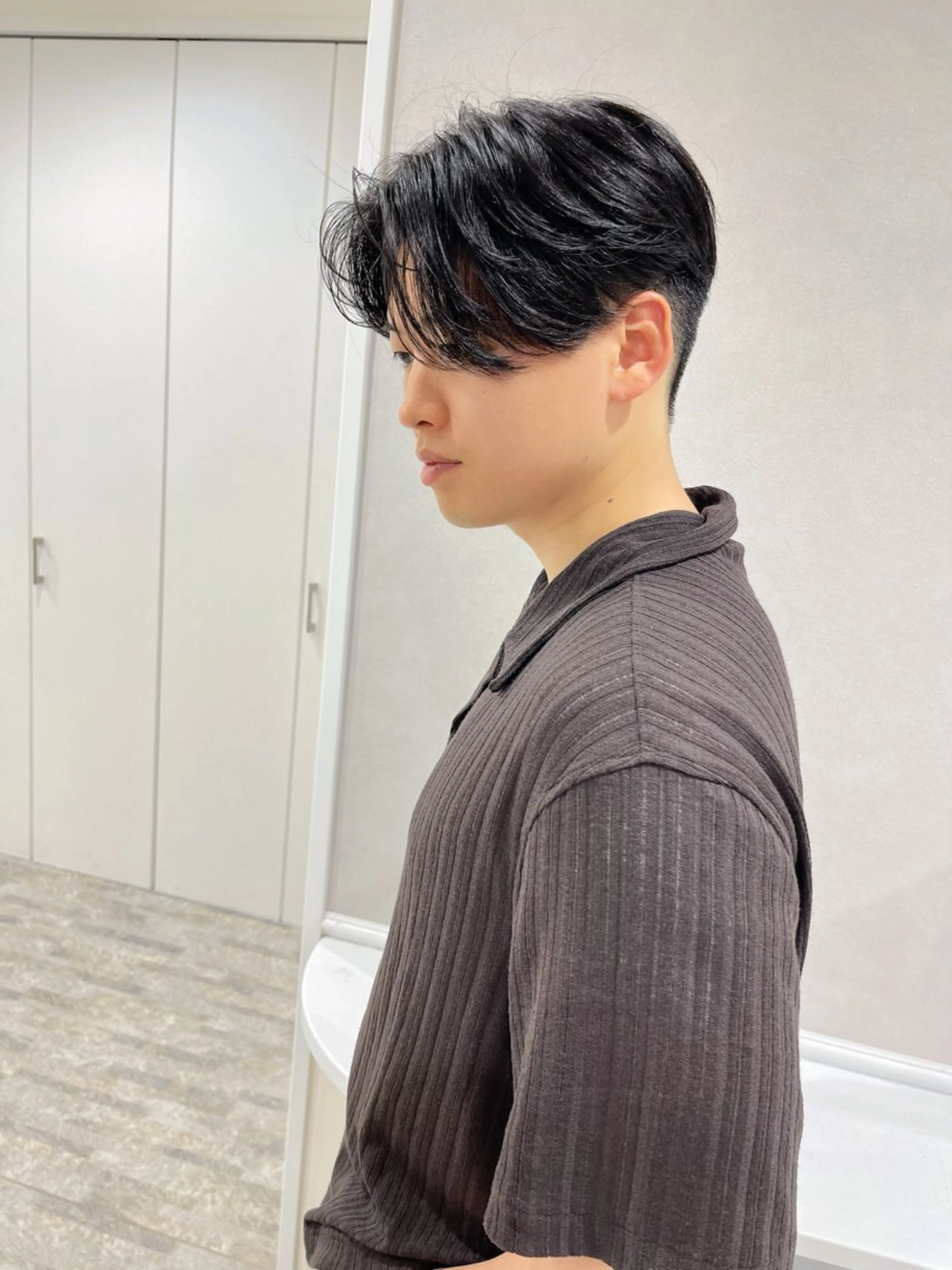 ショート パーマ メンズ センターパート メンズパーマ Realme京都四条烏丸ドゥエ所属・馬込 祝生のヘアスタイル