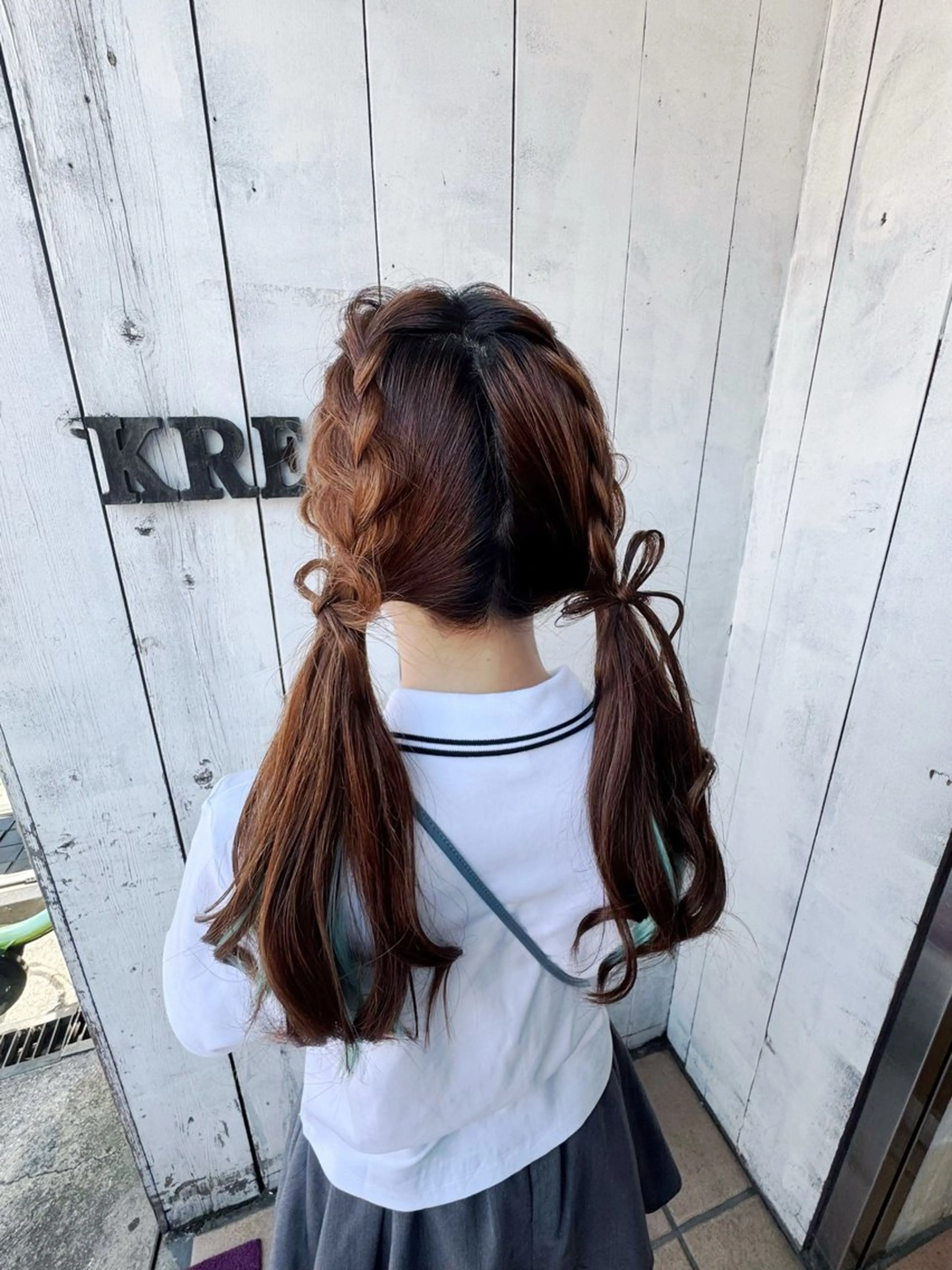 ヘアアレンジ ツインテール 杉田 虹夢のヘアスタイル